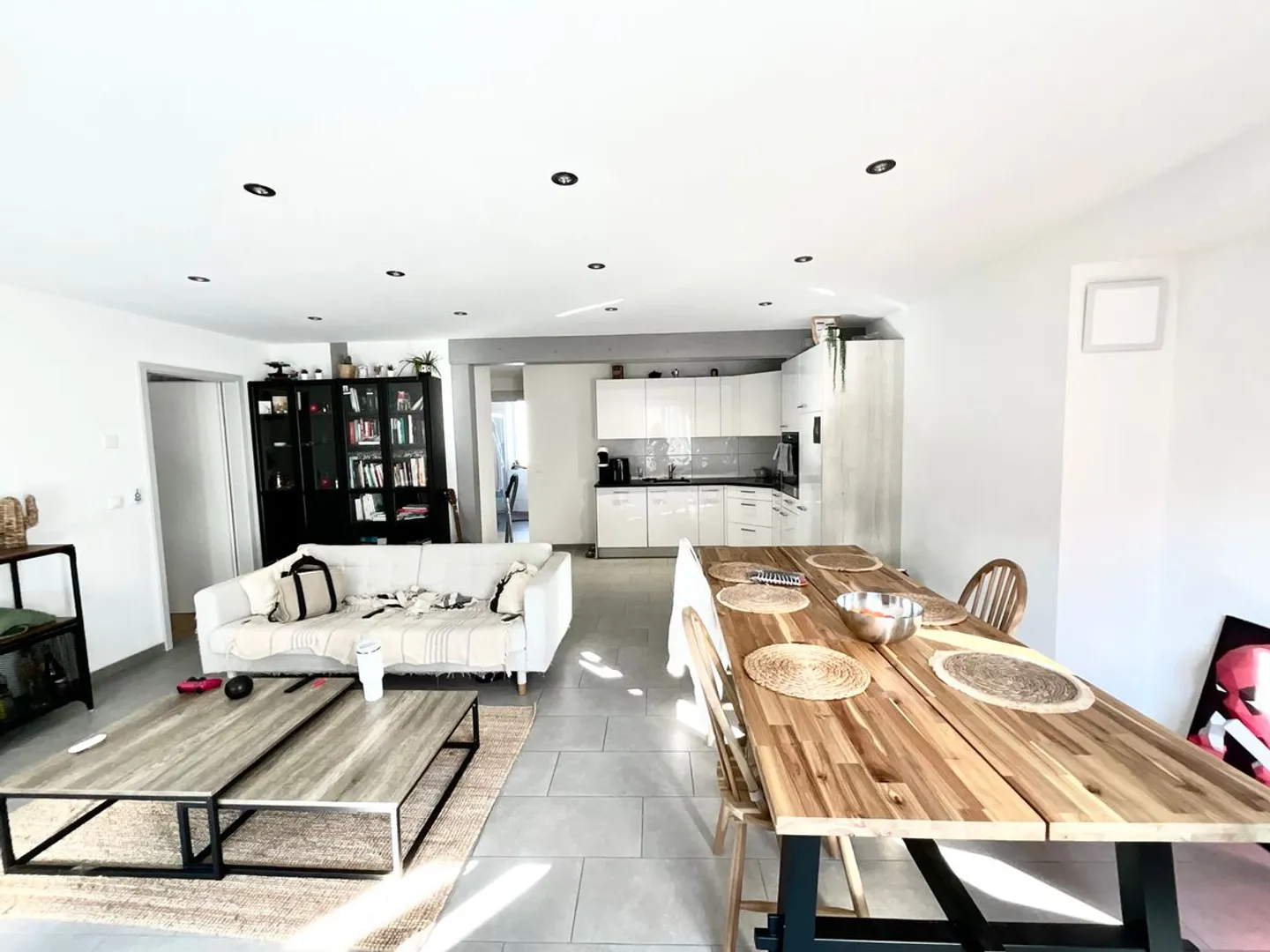 Appartement lumineux de 3 pièces au centre de St-Imier - Photo 2 of 7