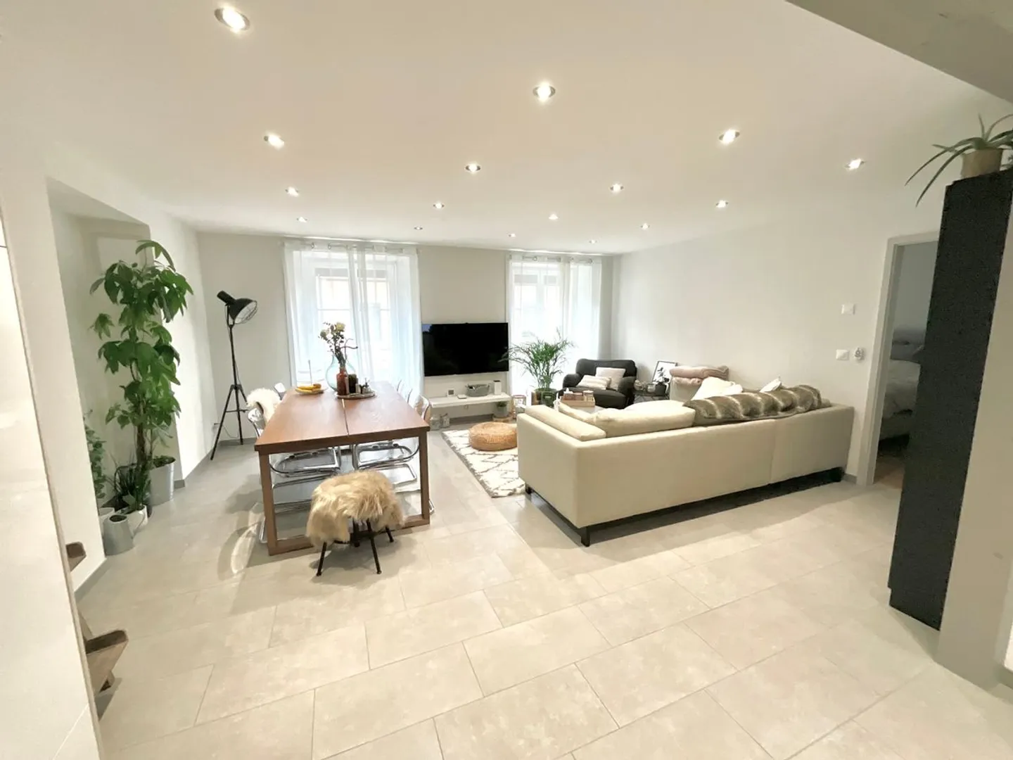 Appartement lumineux de 3 pièces au centre de St-Imier - Photo 3 of 7