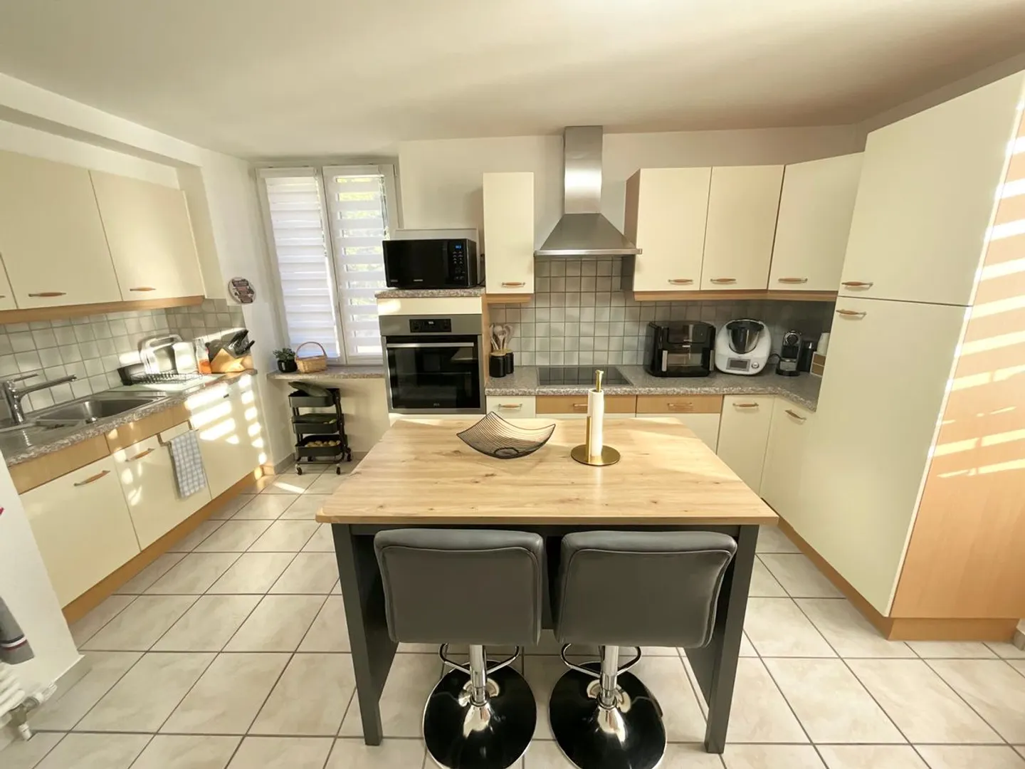 Spazioso appartamento duplex di 5,5 locali con camini - Foto 10 di 13