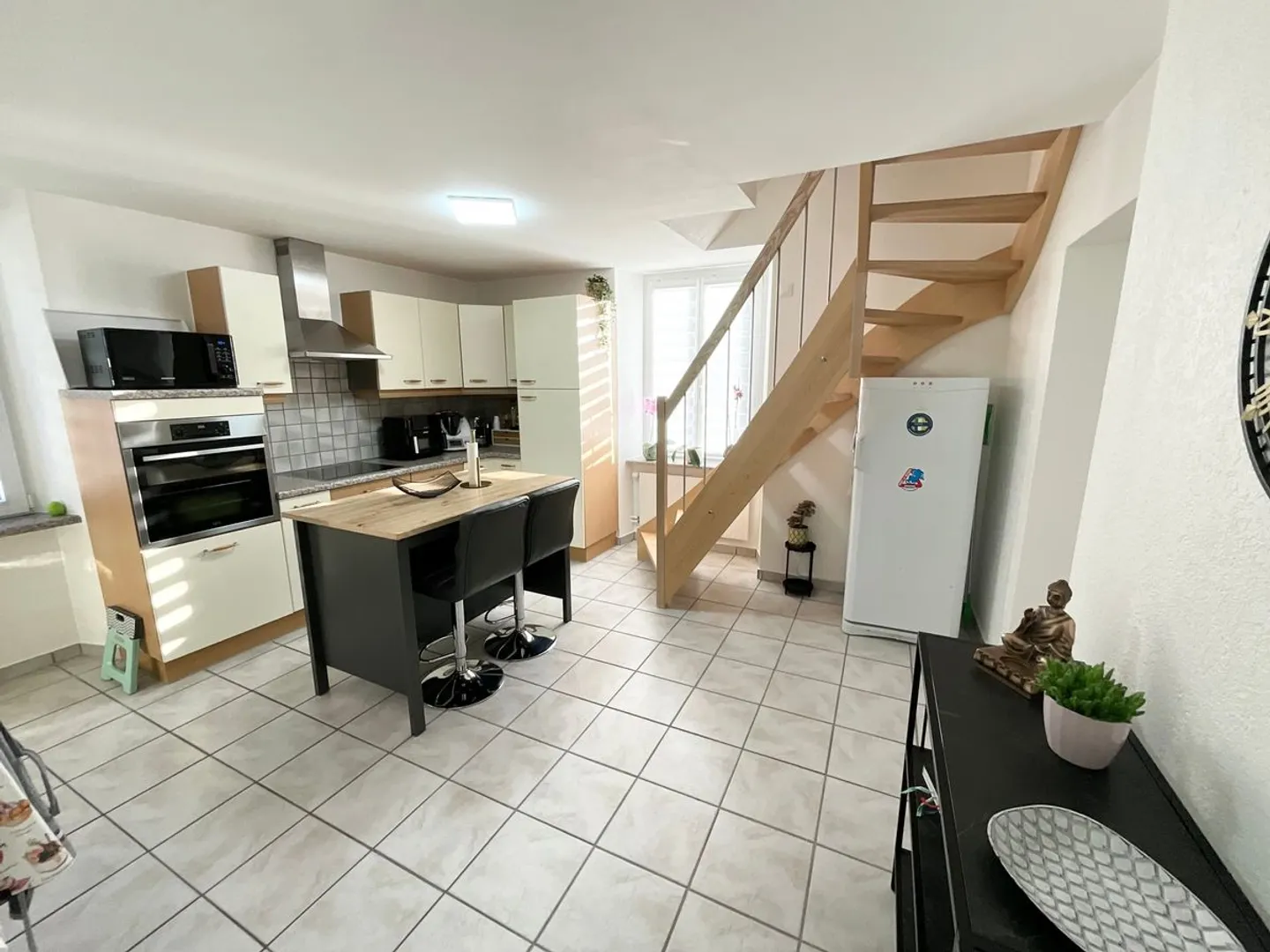 Spazioso appartamento duplex di 5,5 locali con camini - Foto 11 di 13