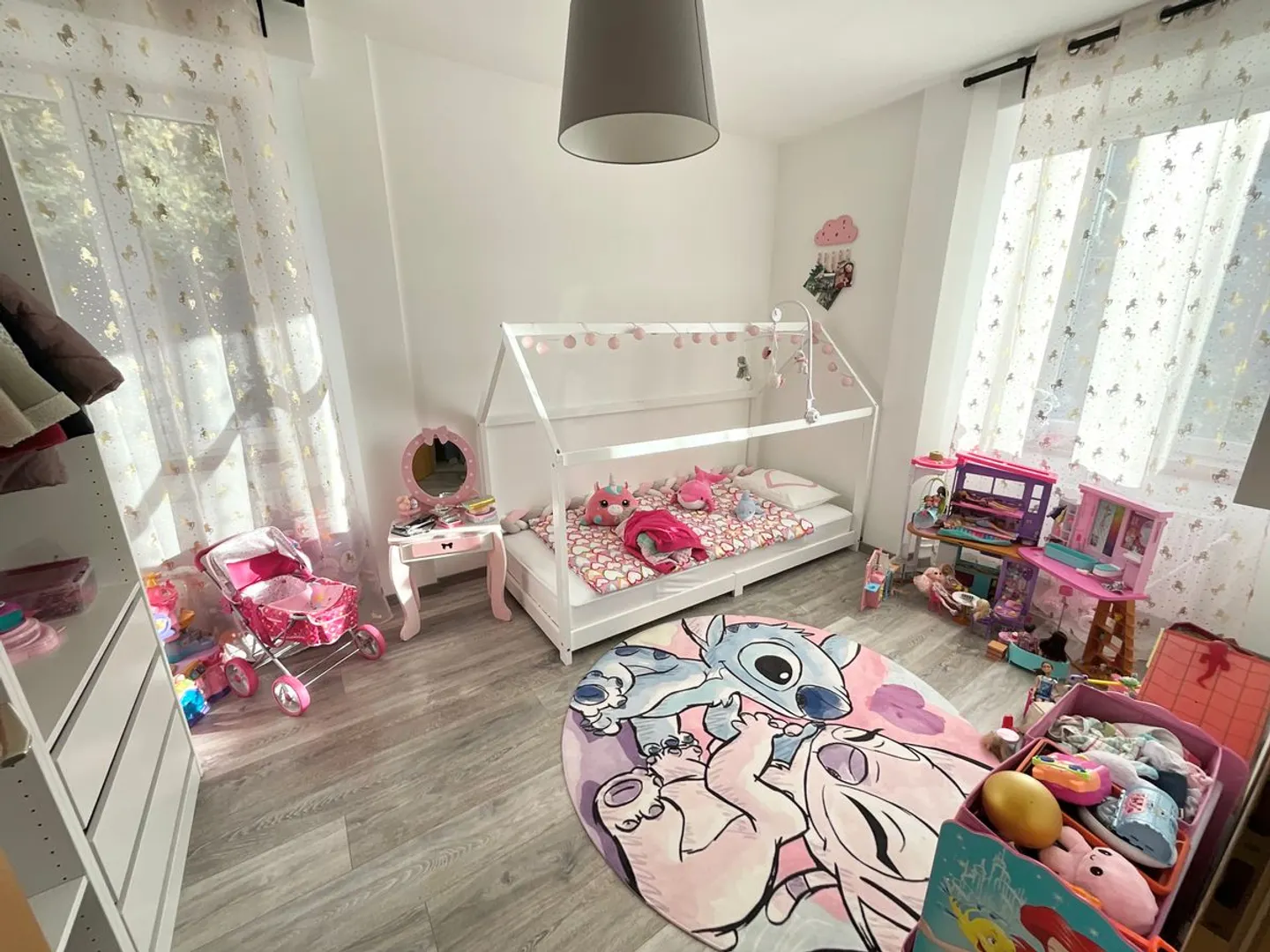 Spazioso appartamento duplex di 5,5 locali con camini - Foto 12 di 13