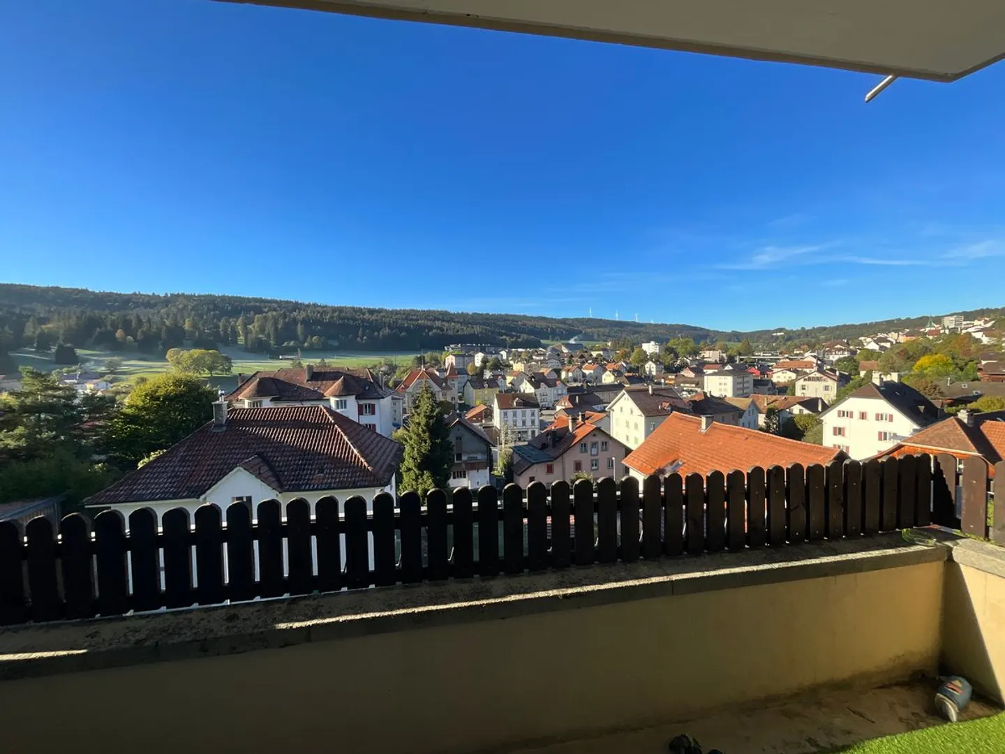 Appartamento di 3 stanze con balcone e vista libera - Foto 6 di 6