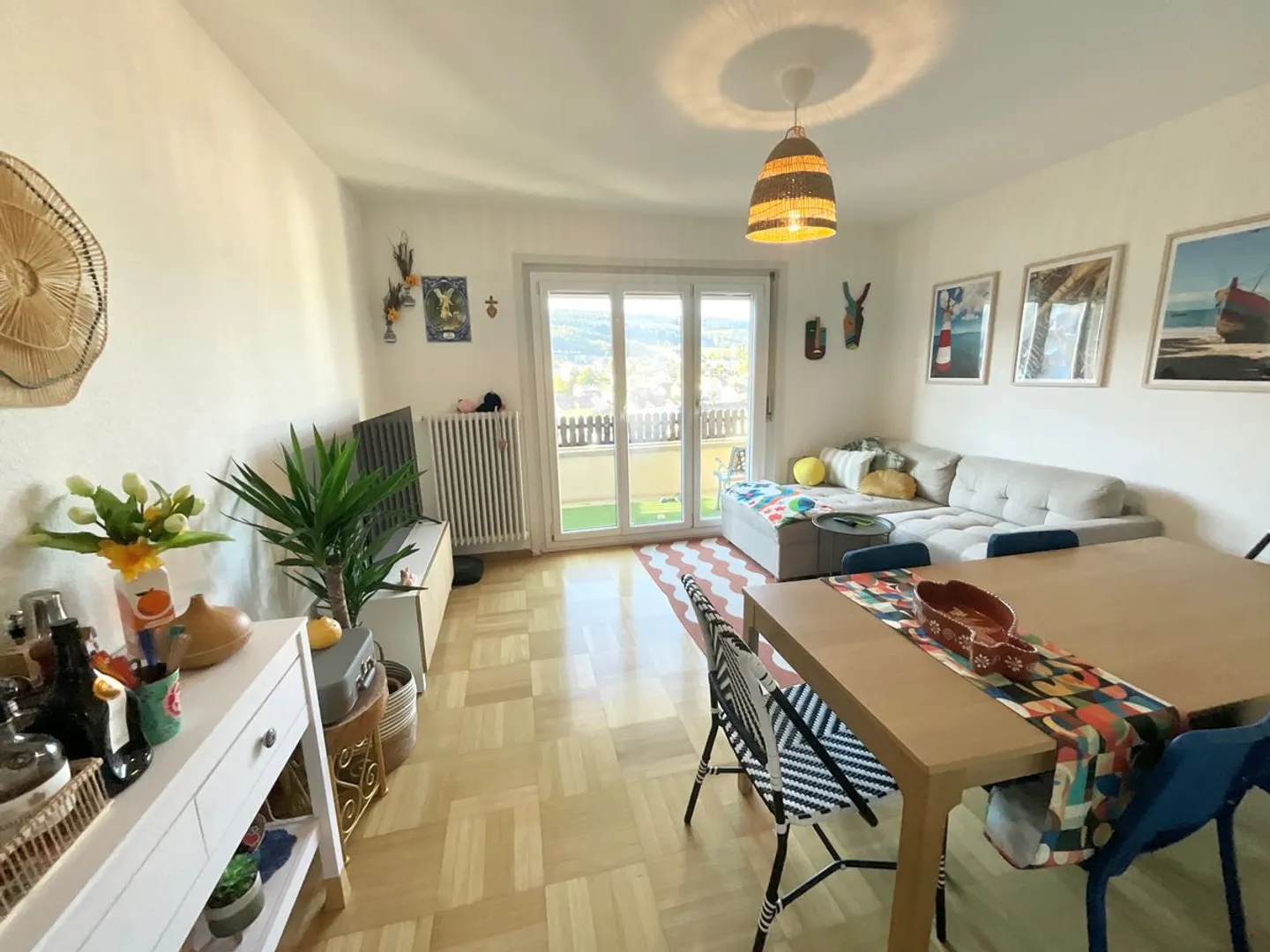 Appartamento di 3 stanze con balcone e vista libera - Foto 1 di 6
