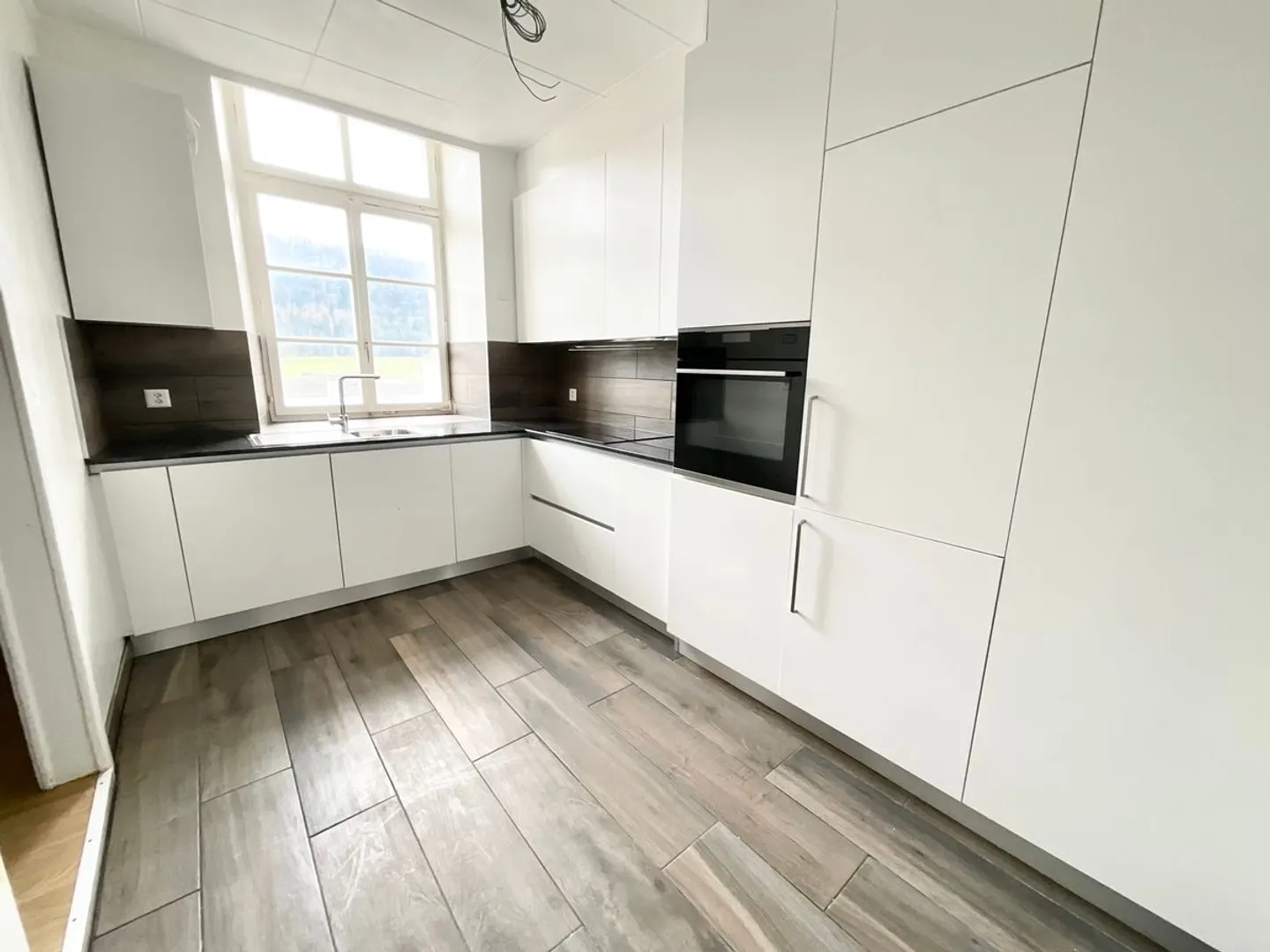 Geräumige 5-Zimmer-Wohnung - 120 m² - Foto 1 von 7