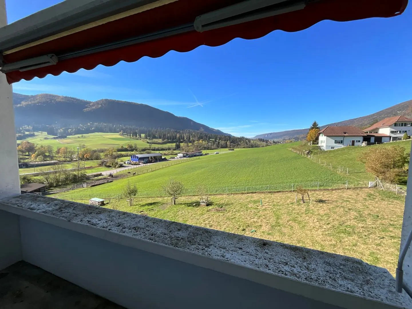 Schöne 3,5-Zimmer-Wohnung mit Balkon und freiem Blick - Foto 9 von 11