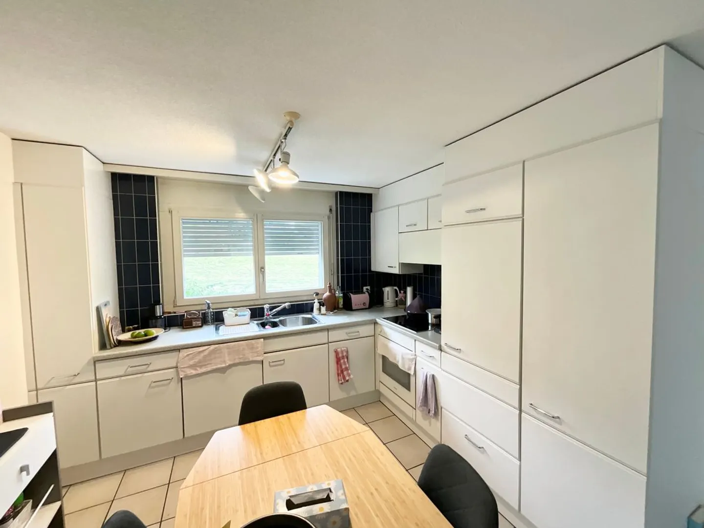 Appartement de 4.5 pièces en duplex avec balcon et terrasse - Foto 3 di 7