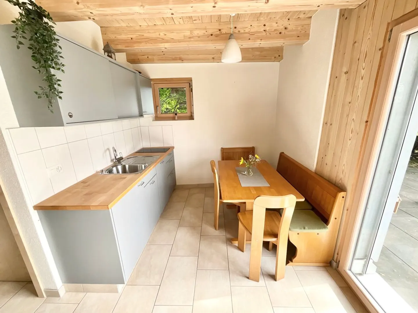 Furnished studio with terrace and unobstructed view - Photo 1 of 7