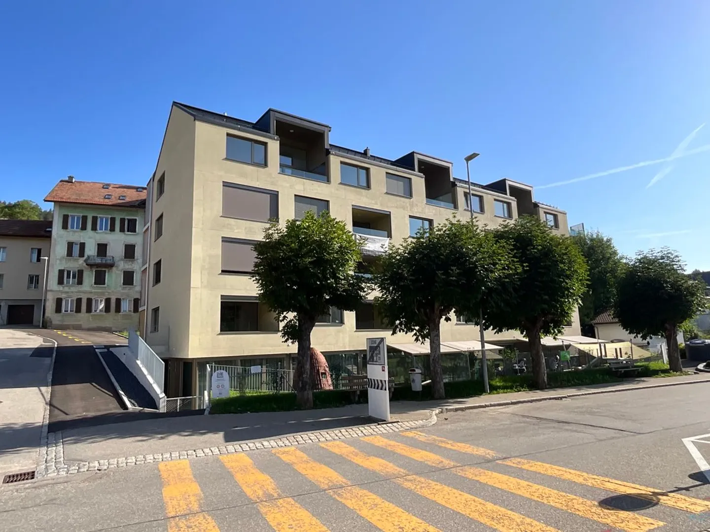 New 2.5-room apartments with Loggia - Modern comfort, sustainability, and quality of life in the heart of the village - Photo 10 of 10