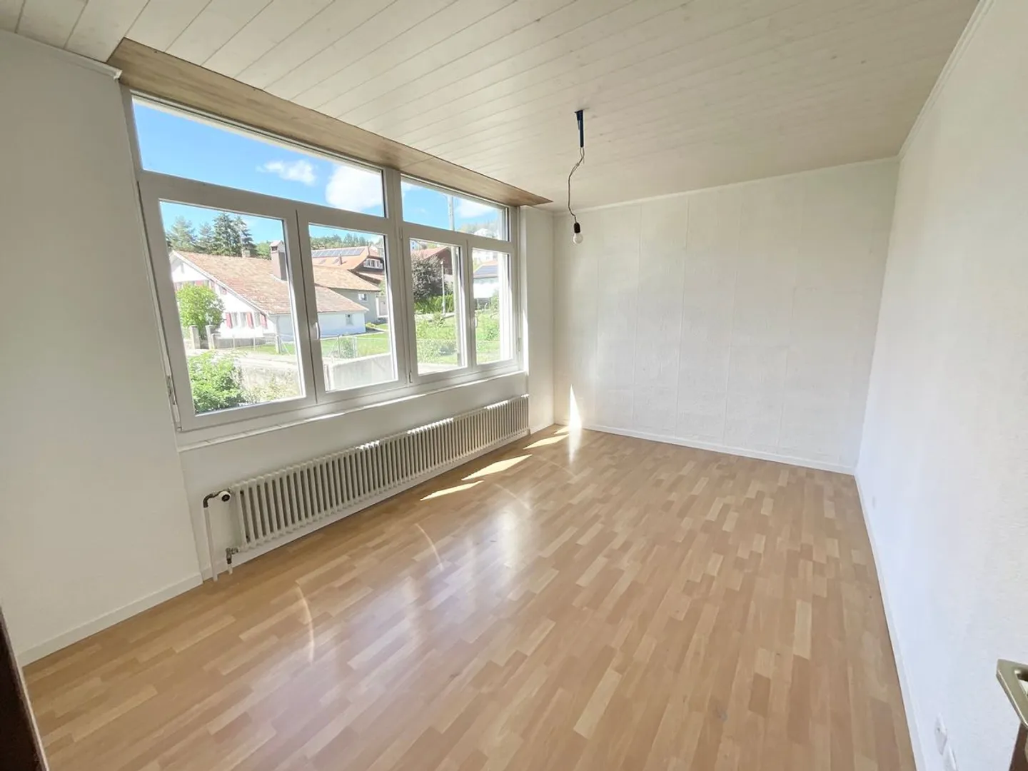 Appartement lumineux au rez-de-chaussée - beaux volumes et espaces polyvalents - Photo 13 sur 13