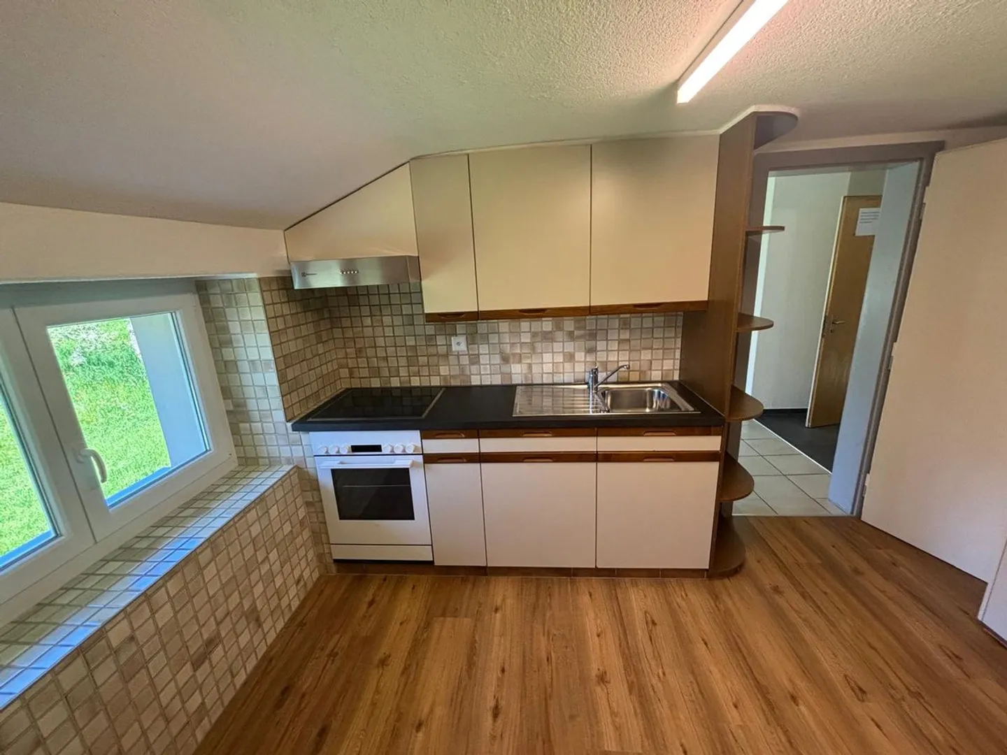Vollständig renovierte 2½-Zimmer-Wohnung in Montfaucon - Foto 2 von 8