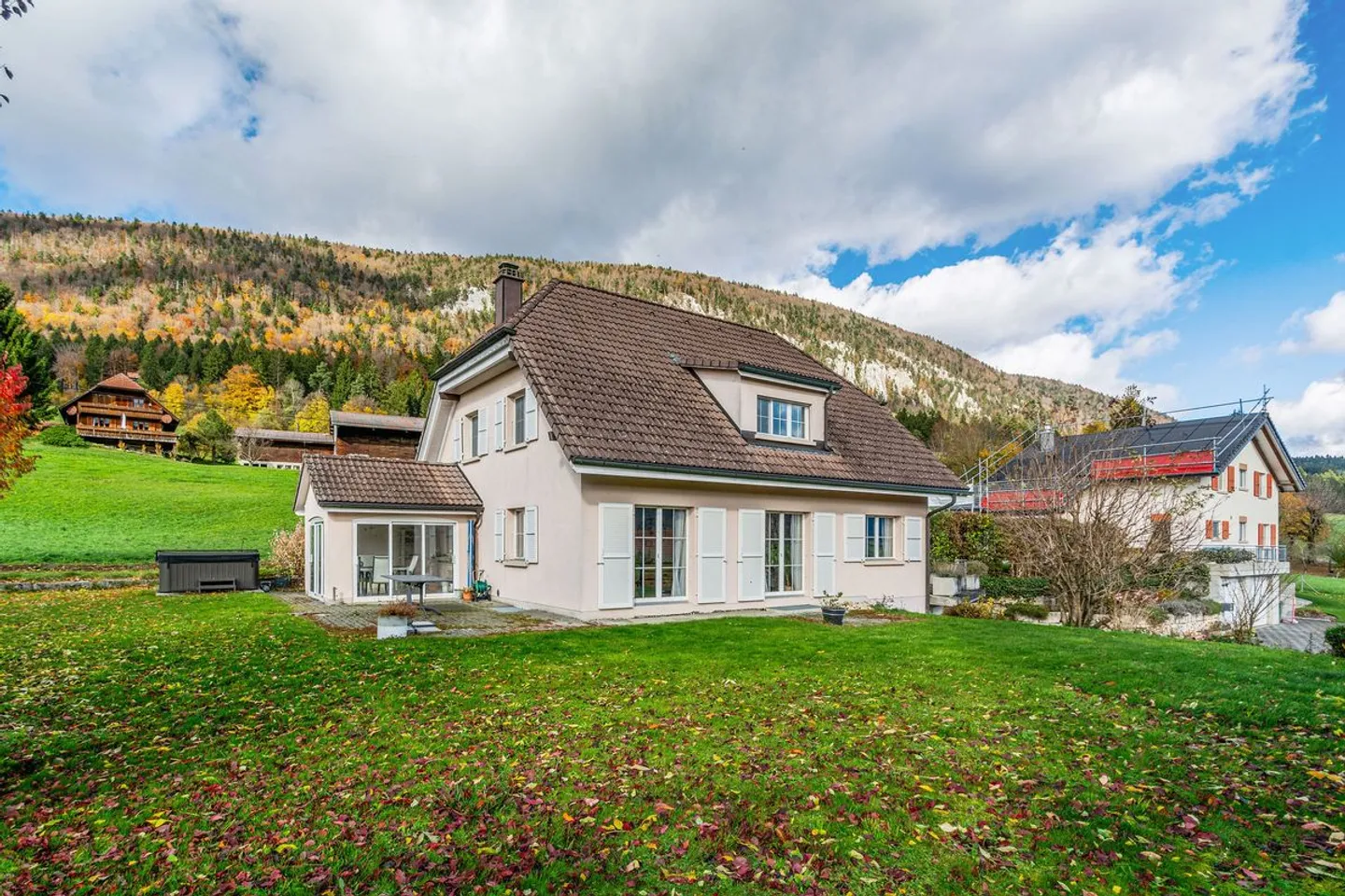 Detached house in a green and quiet setting - Photo 12 of 13