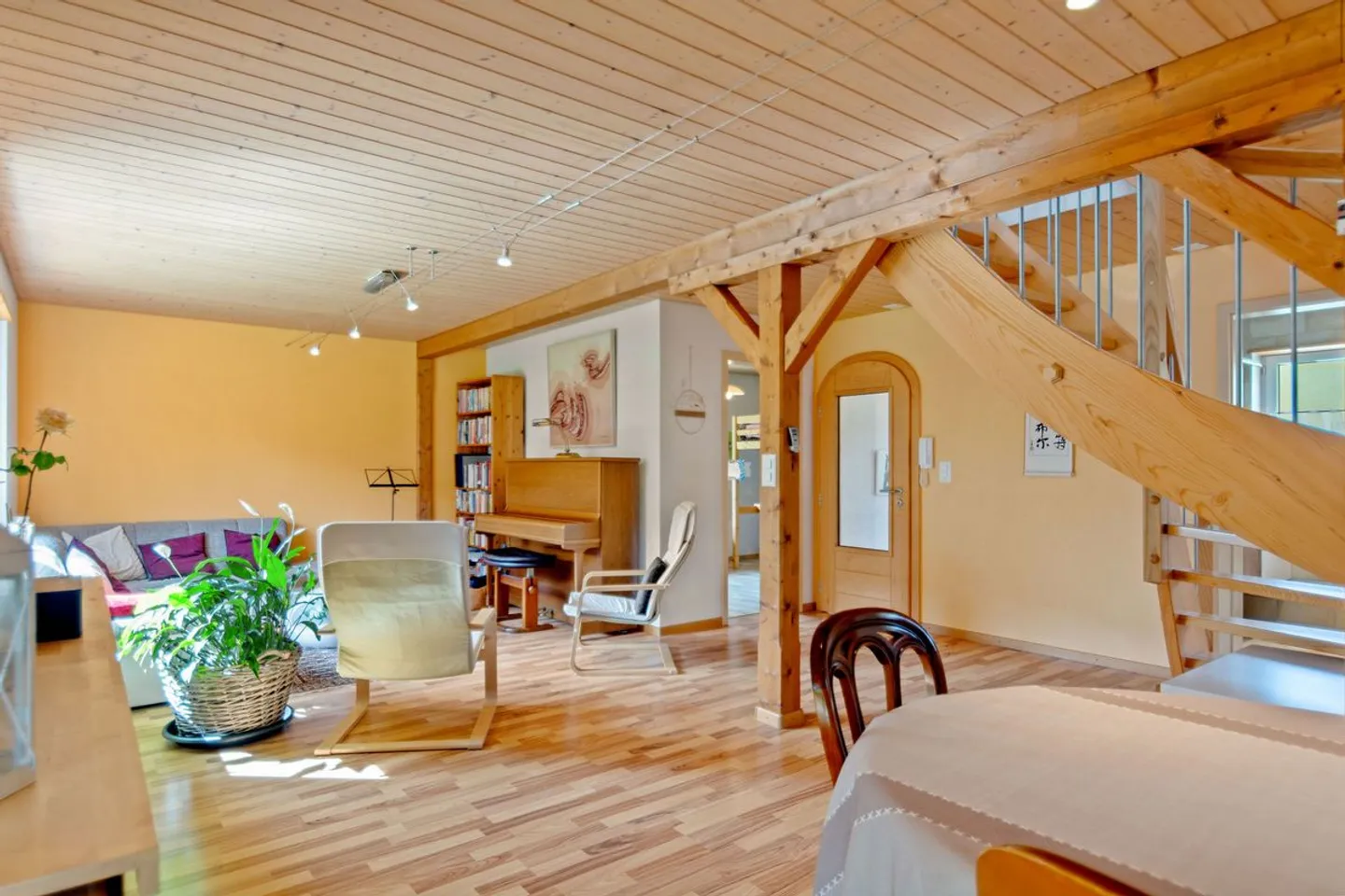 Wunderschönes Einfamilienhaus! - Foto 4 von 13