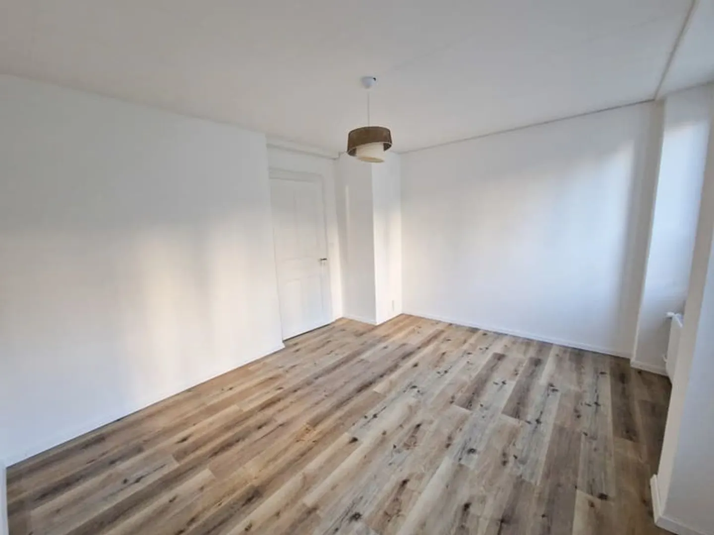 4.5-room apartment in the heart of the village - Photo 5 of 7