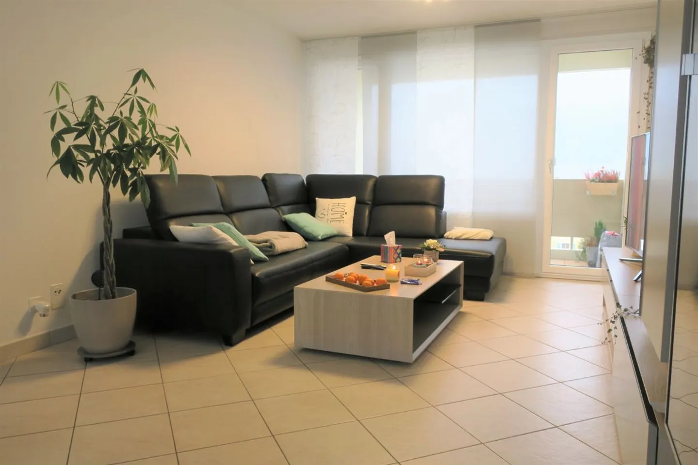 3.5-room apartment with balcony and elevator - Photo 1 of 9