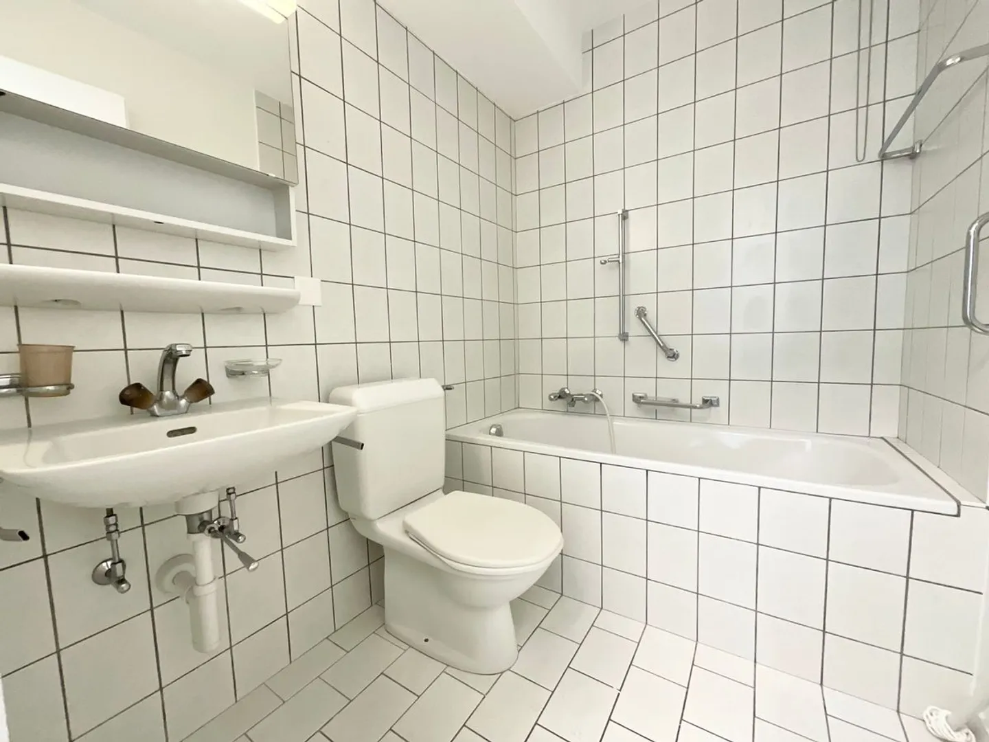 Bel appartement lumineux de 3 pièces avec balcon et ascenseur - Photo 5 sur 7