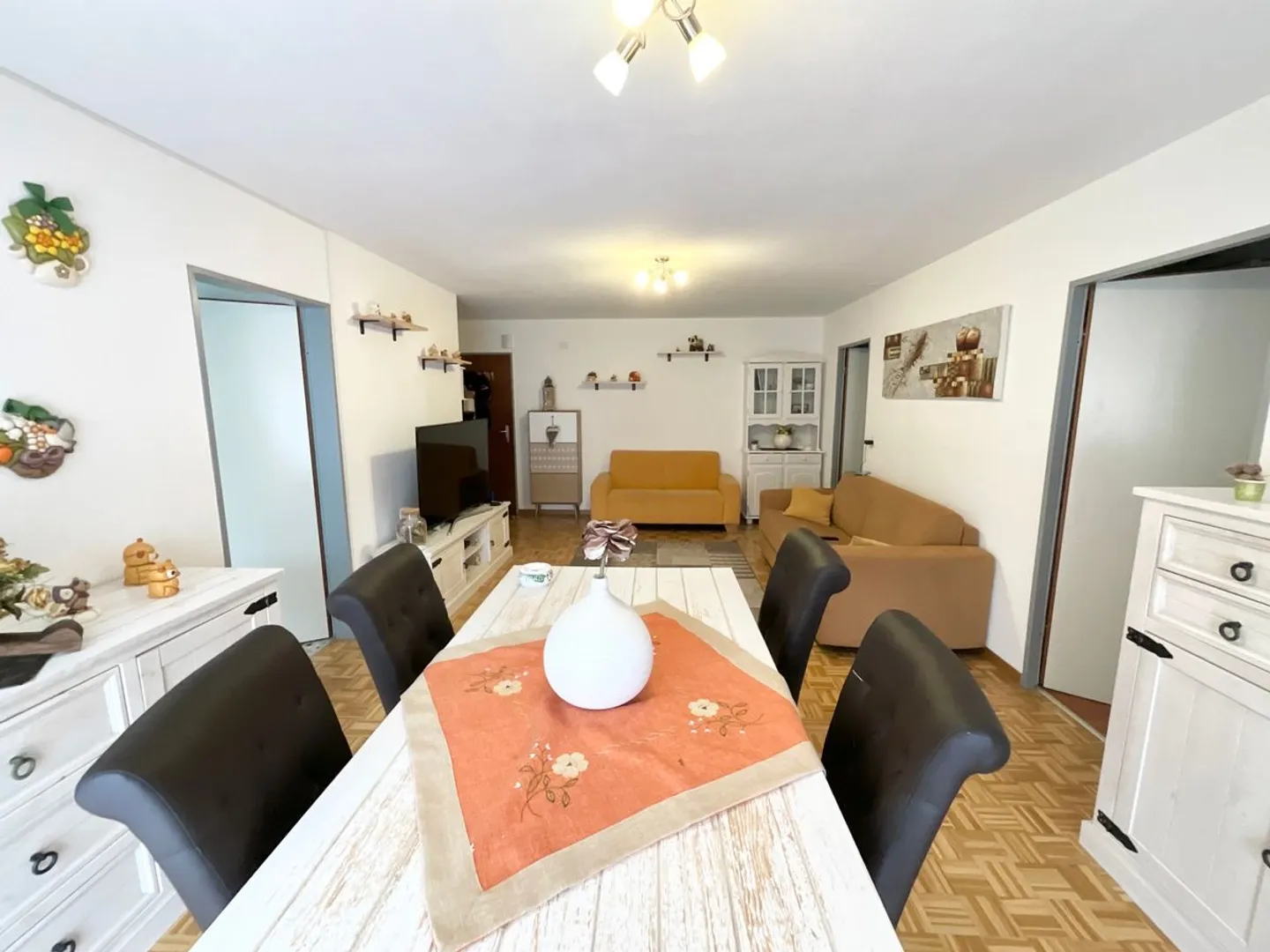 Schöne 3,5-Zimmer-Wohnung mit Balkon - Foto 1 von 9