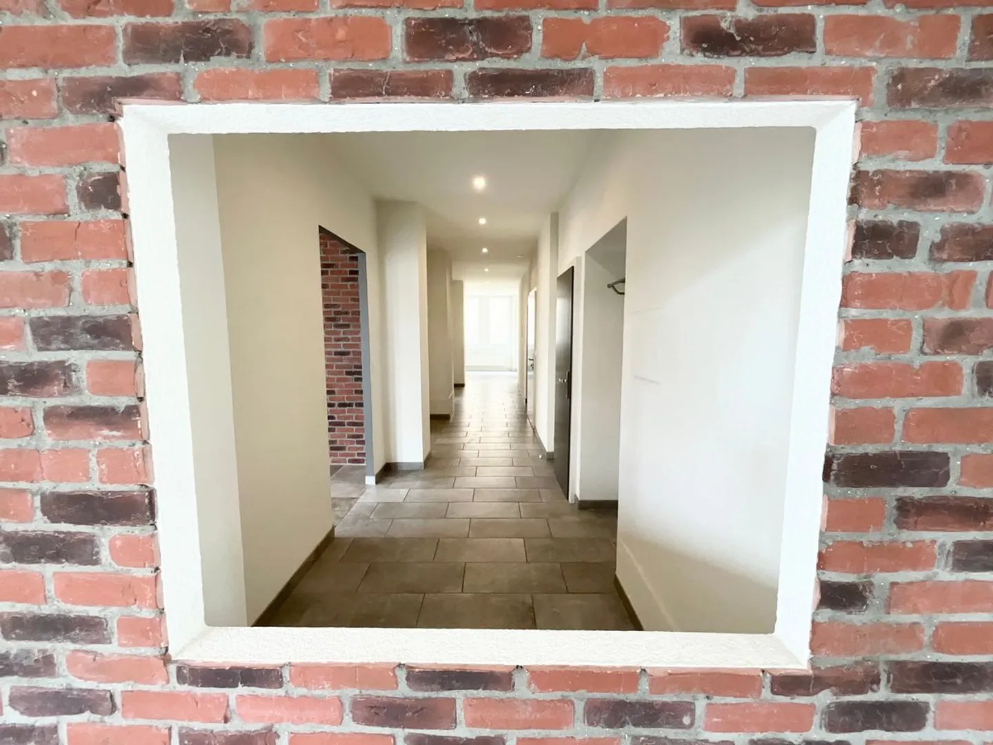 Spazioso loft di 5.5 stanze di 180 m2 pieno di fascino! - Foto 4 di 12