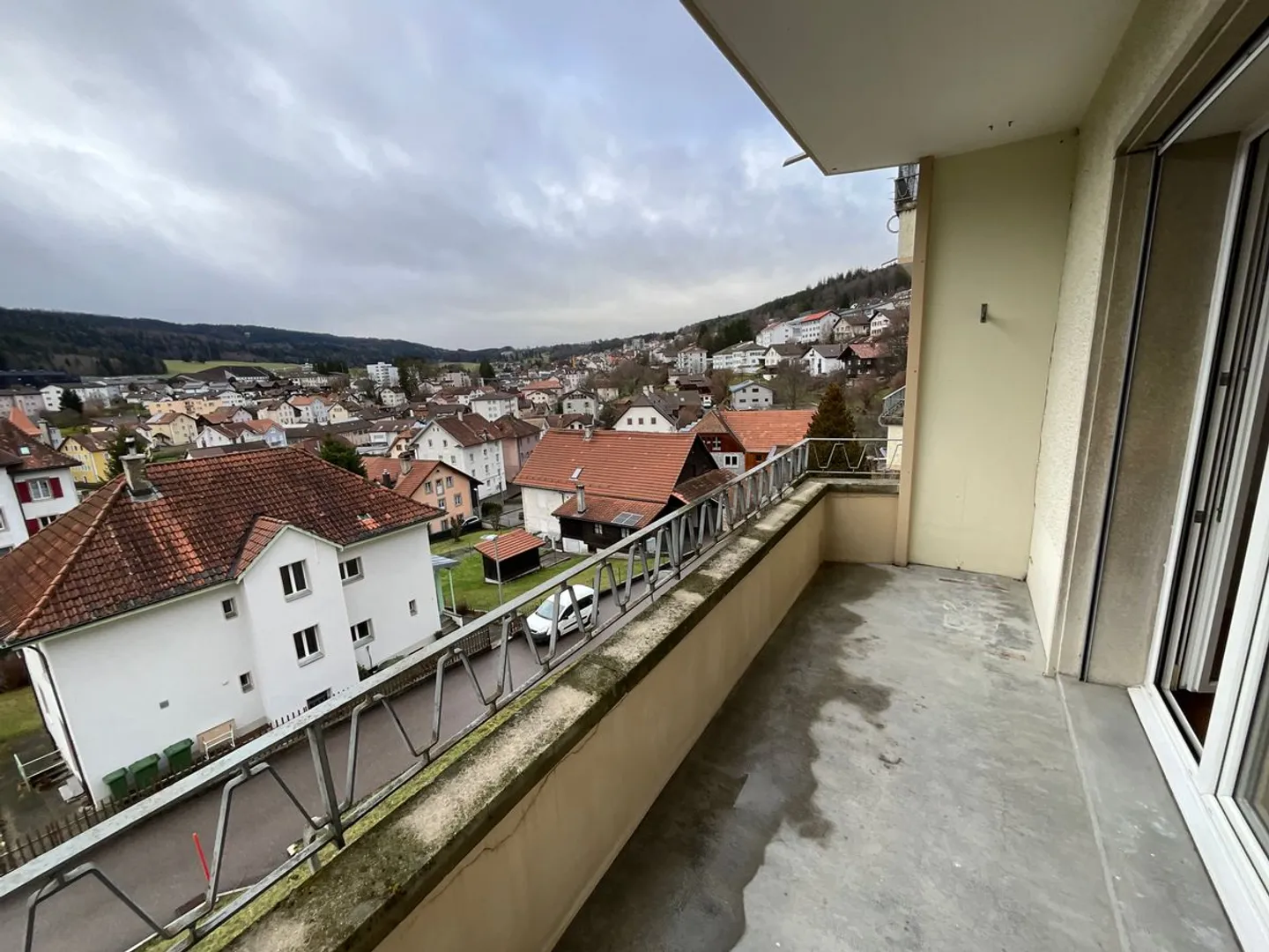 Incantevole appartamento di 3.5 locali con balcone - Foto 7 di 7