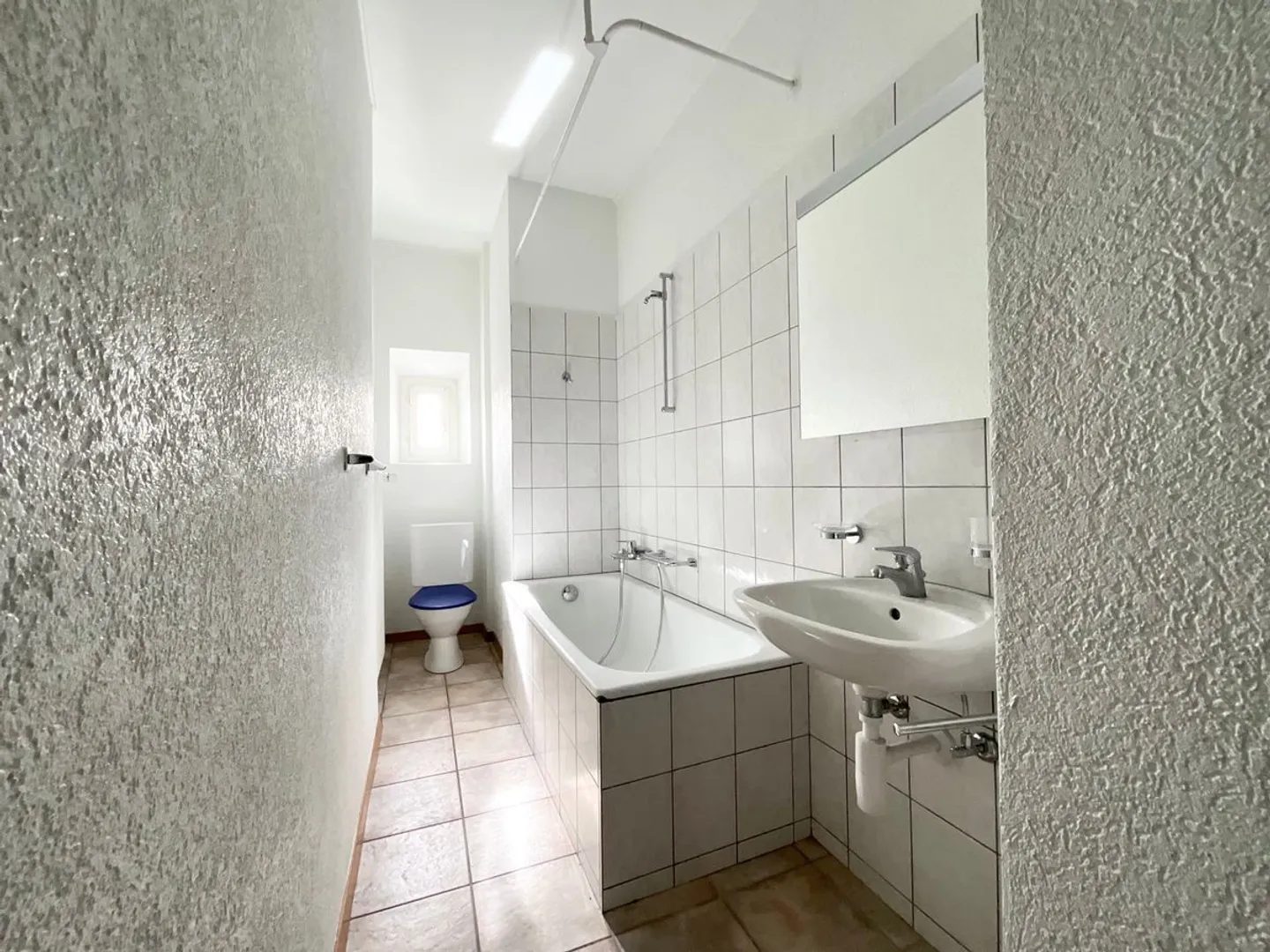 Appartement Charmant avec Balcon - Photo 8 sur 9