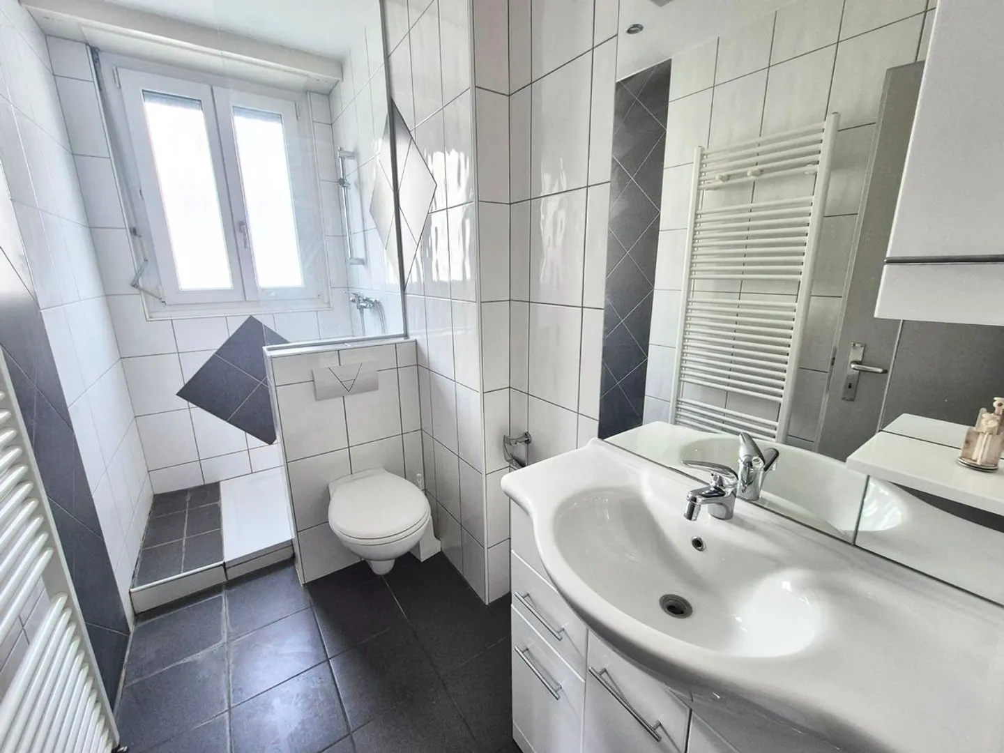 Appartamento di 3 stanze - Foto 6 di 6