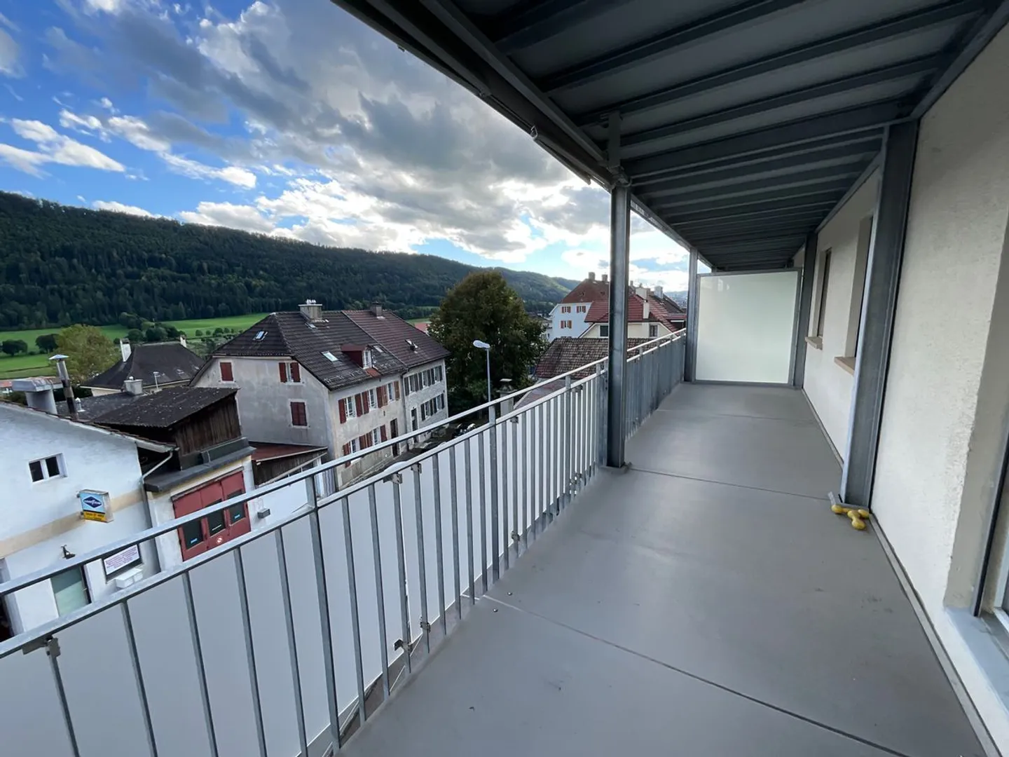 Appartamento con 2 stanze e grande balcone con ascensore! - Foto 5 di 5