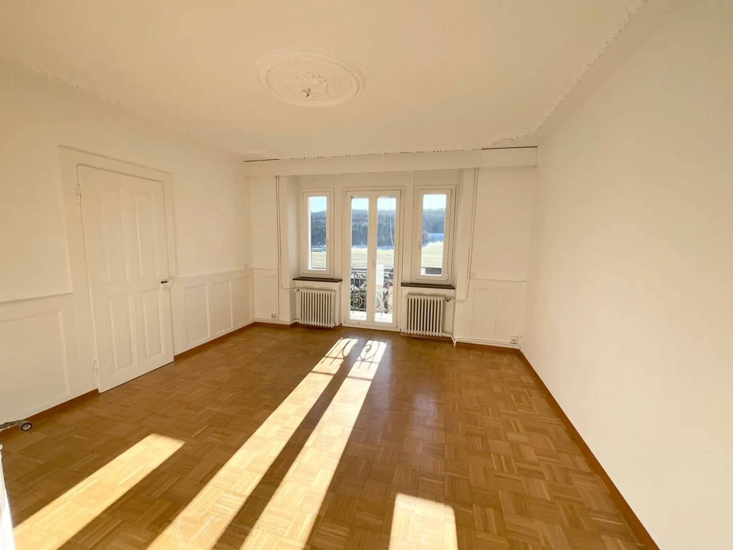 4.5-room apartment with small balcony - Photo 5 of 8