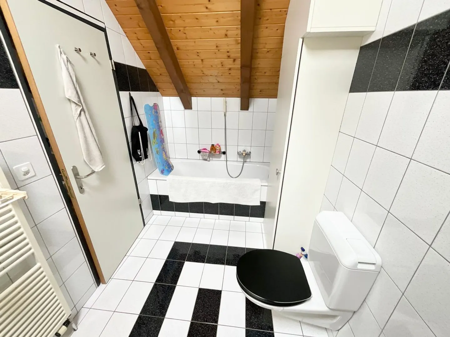 Appartamento duplex di 5.5 locali con balcone - Foto 8 di 11