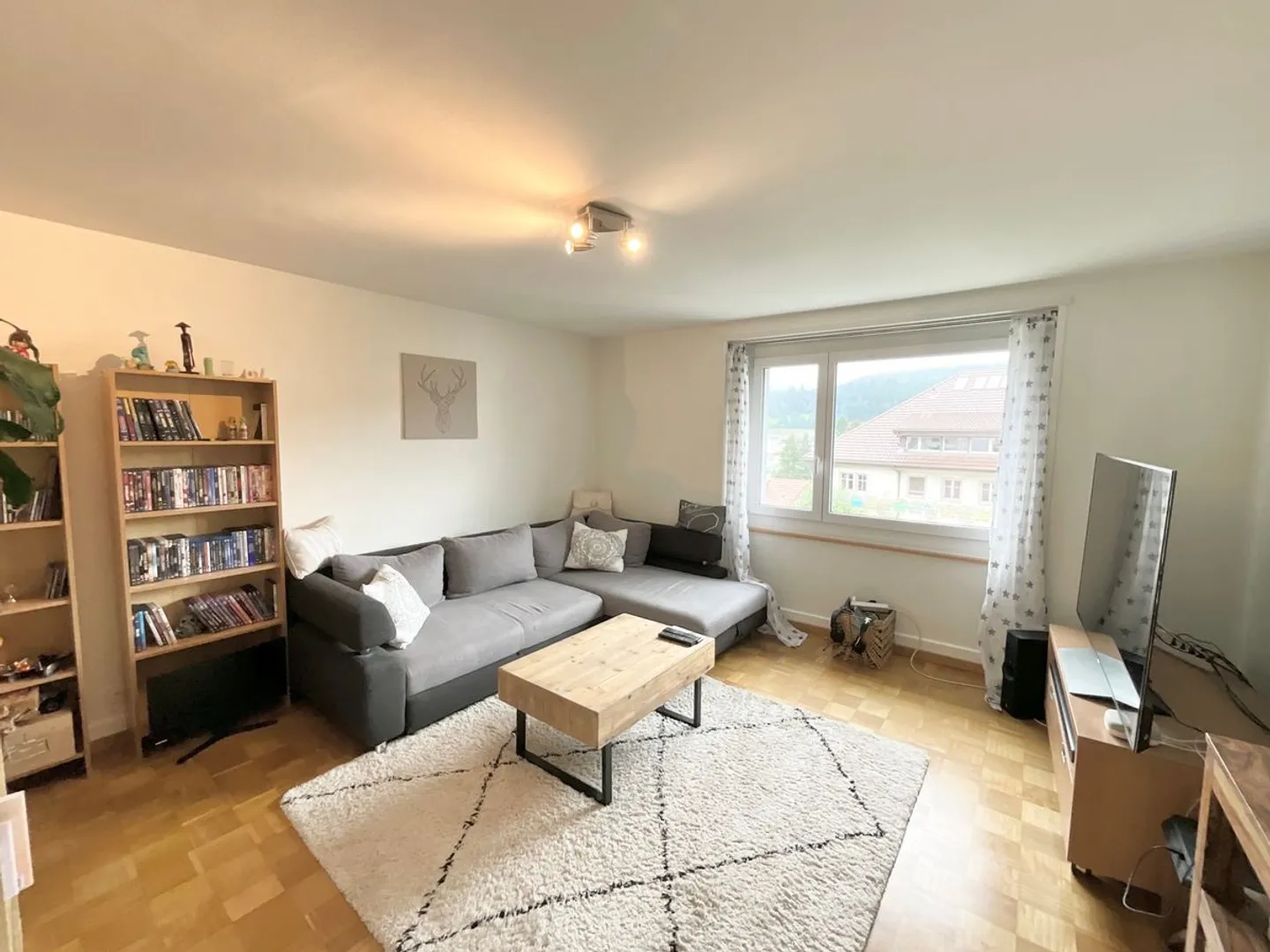 Appartement de 3.5 pièces au 2ème étage - Photo 2 sur 13