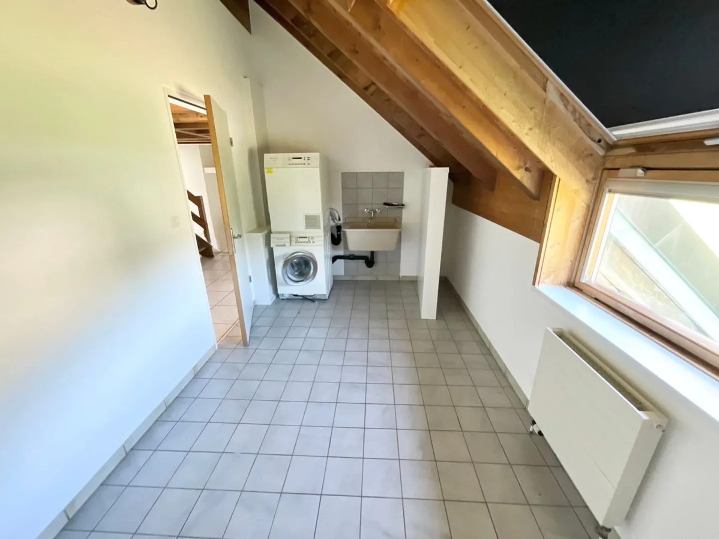 5.5-room duplex apartment with balcony - Photo 9 of 13