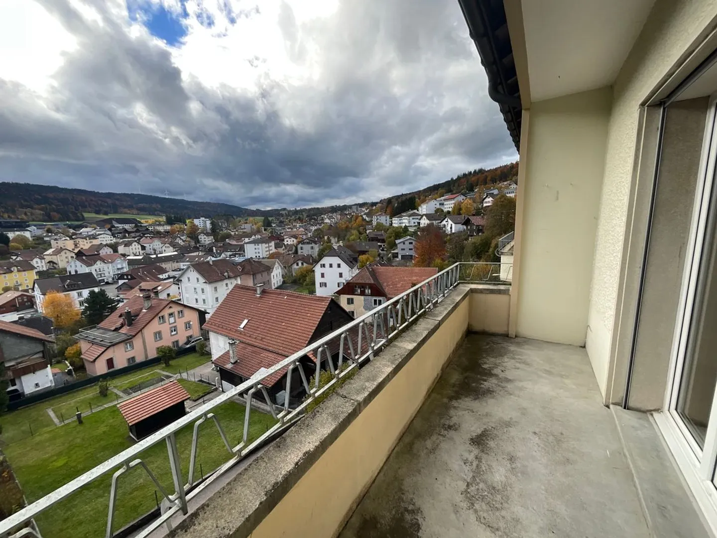 Appartement de 3 pièces avec balcon - Photo 7 sur 7