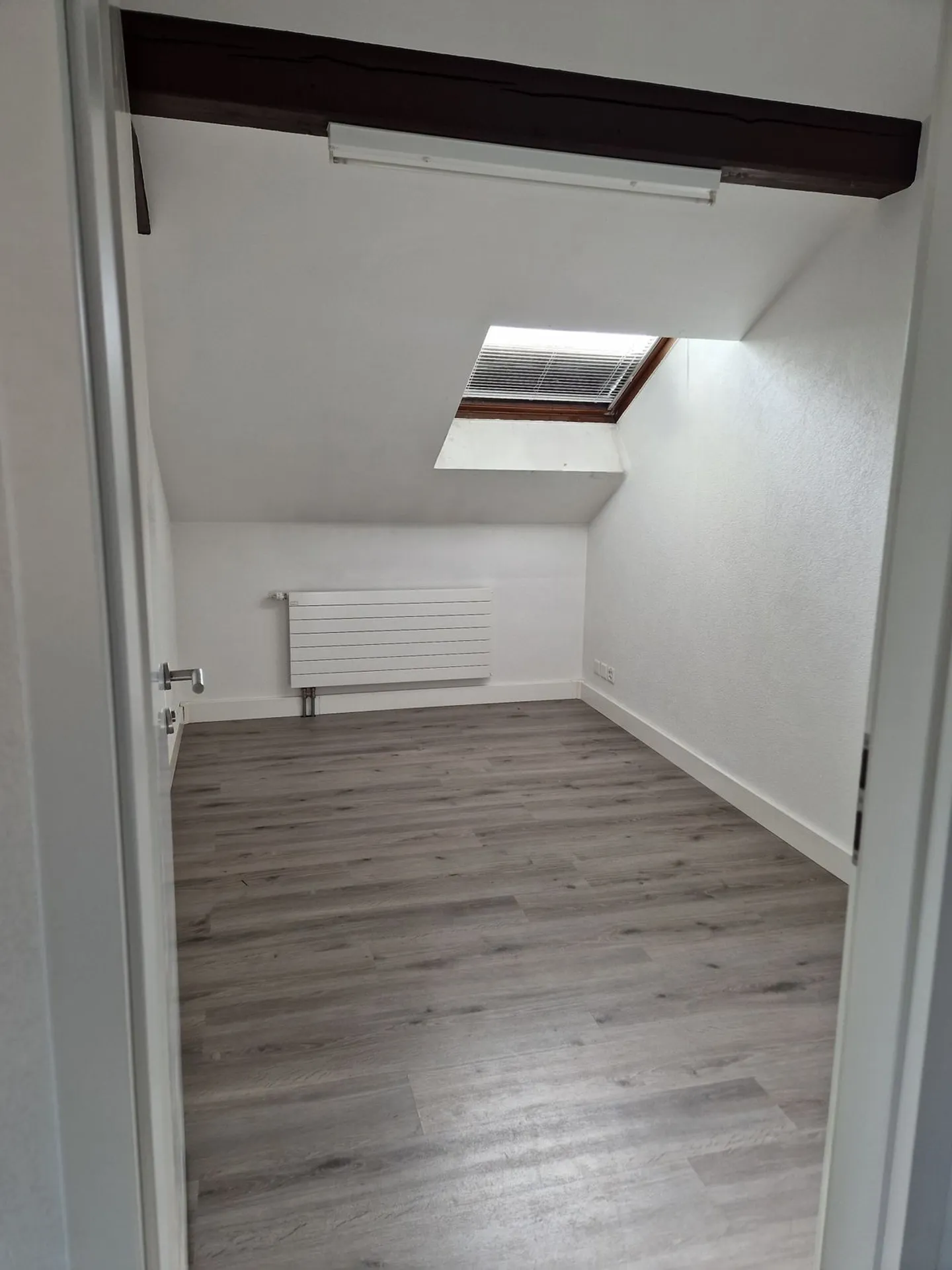 Spazio Commerciale con Visibilità - Foto 10 di 11