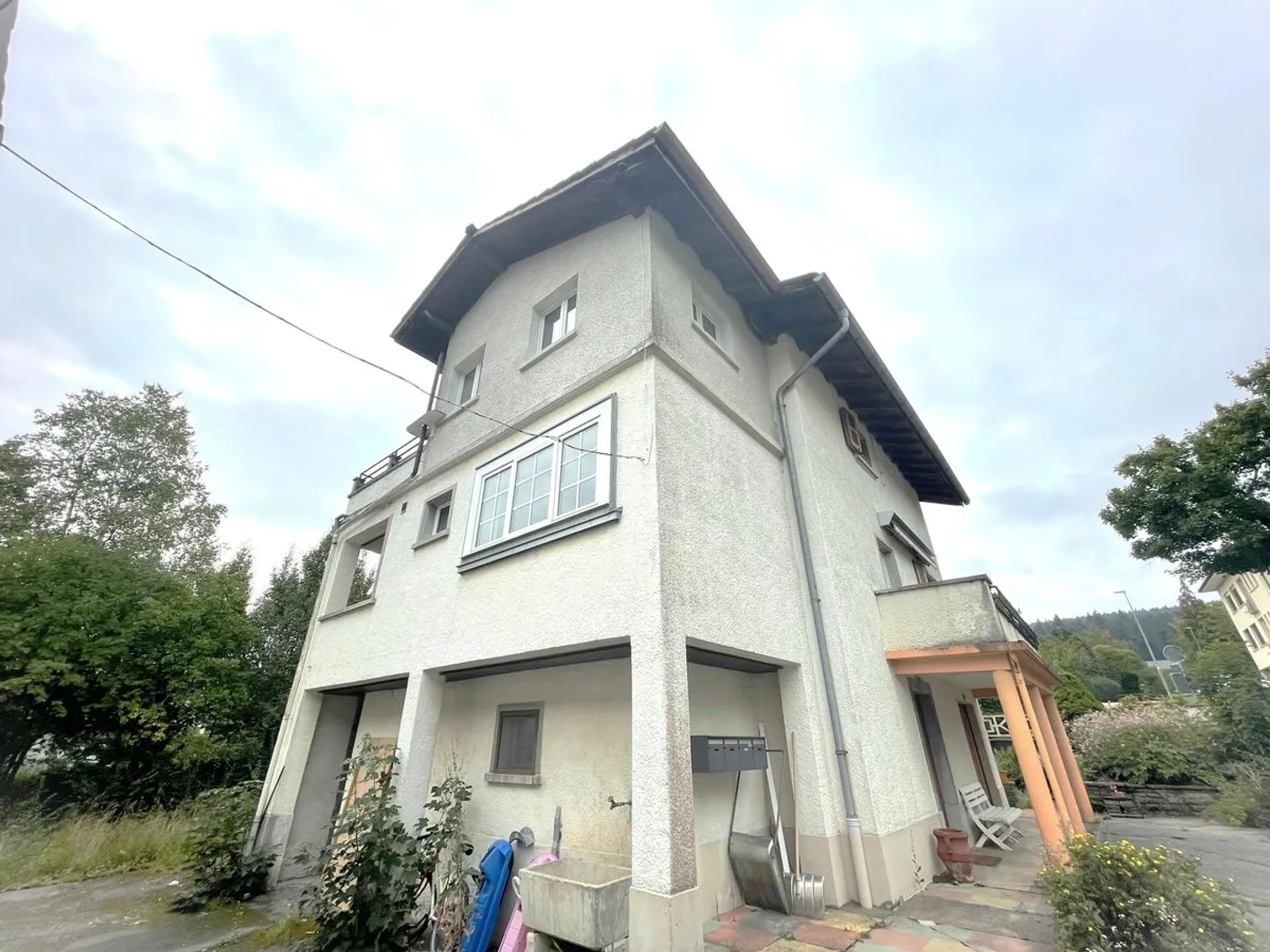 Casa indipendente con due appartamenti - Foto 4 di 13