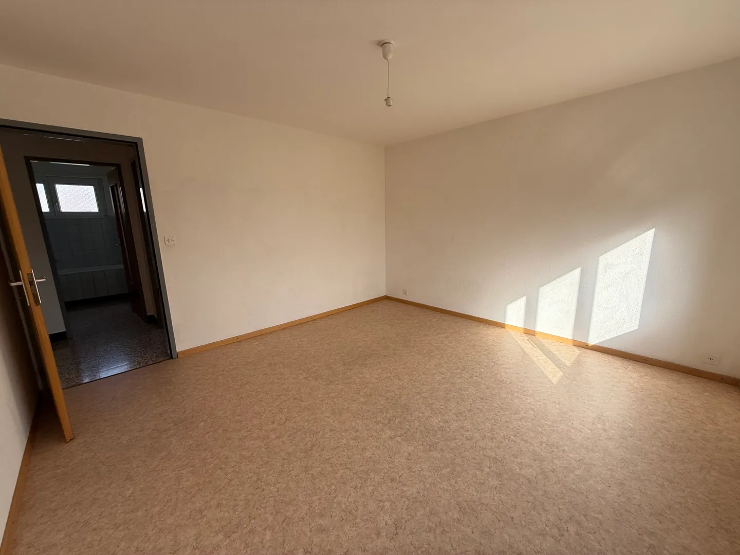 Bel appartement de 4,5 pièces avec balcon et vue dégagée   Courtemaîche - Foto 13 di 13
