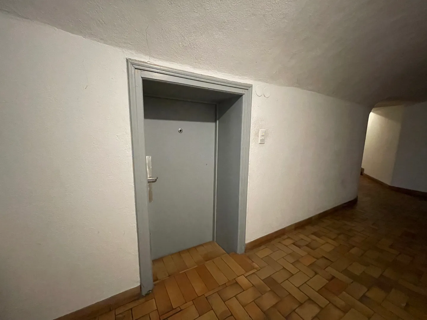 2.5 Room Apartment for Rent   Charm and Comfort in the Heart of Porrentruy - Photo 8 of 11