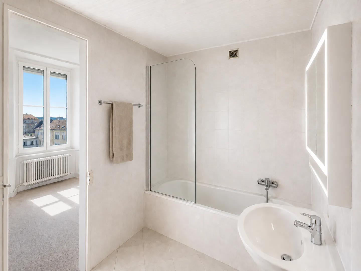 1 month FREE - Bright and spacious 4.5 rooms - 2nd floor - Photo 7 of 13