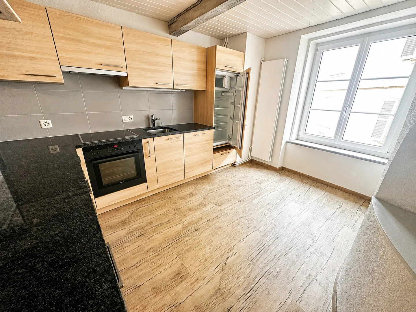 Spacieux appartement de 4.5 pièces avec vue sur le Château   Porrentruy - Photo 10 sur 12