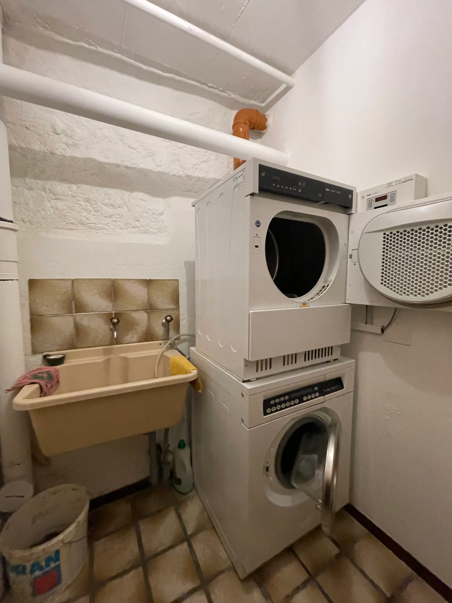 2.5 Room Apartment for Rent   Charm and Comfort in the Heart of Porrentruy - Photo 10 of 11