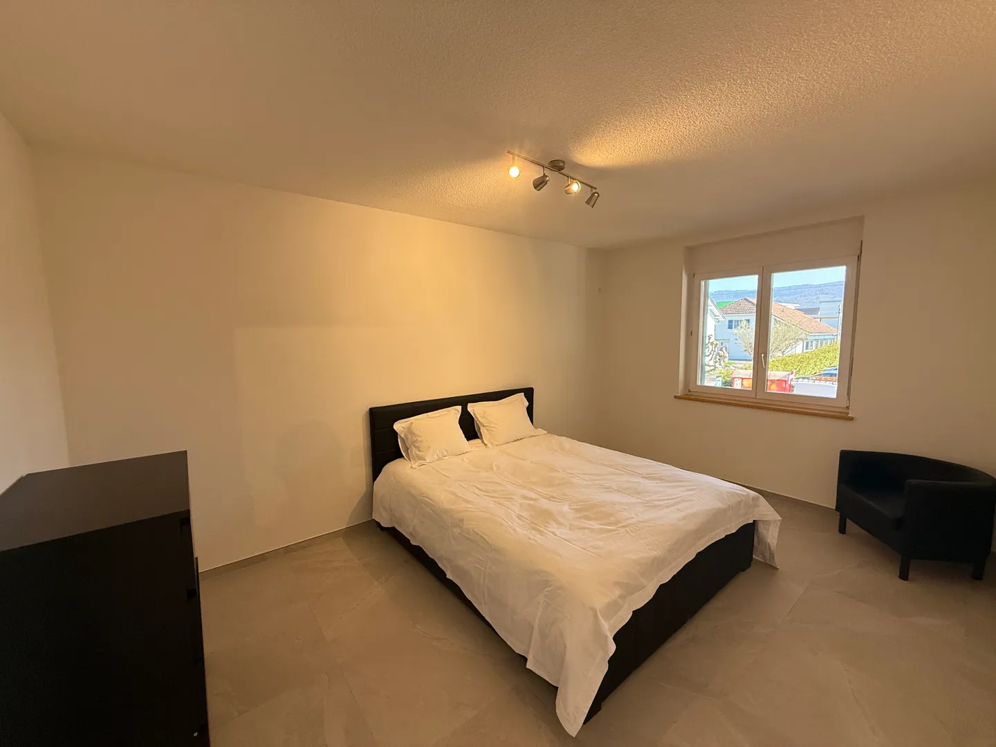 3.5 room apartment with large terrace 70 m² - Photo 3 of 13