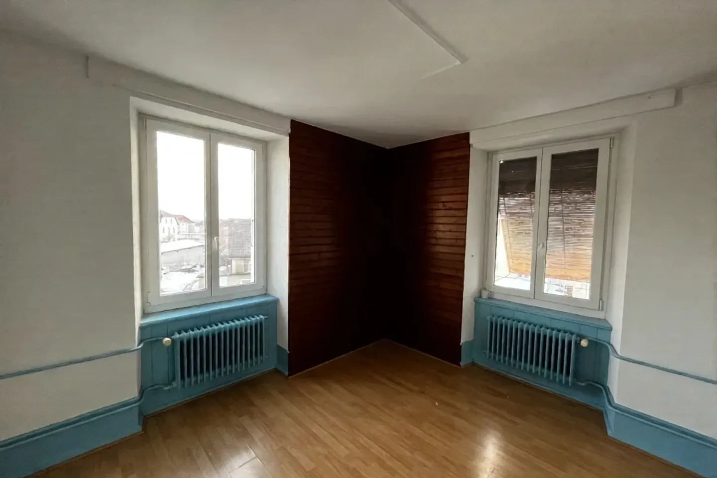 Appartement spacieux 4,5 pièces - Photo 3 sur 12