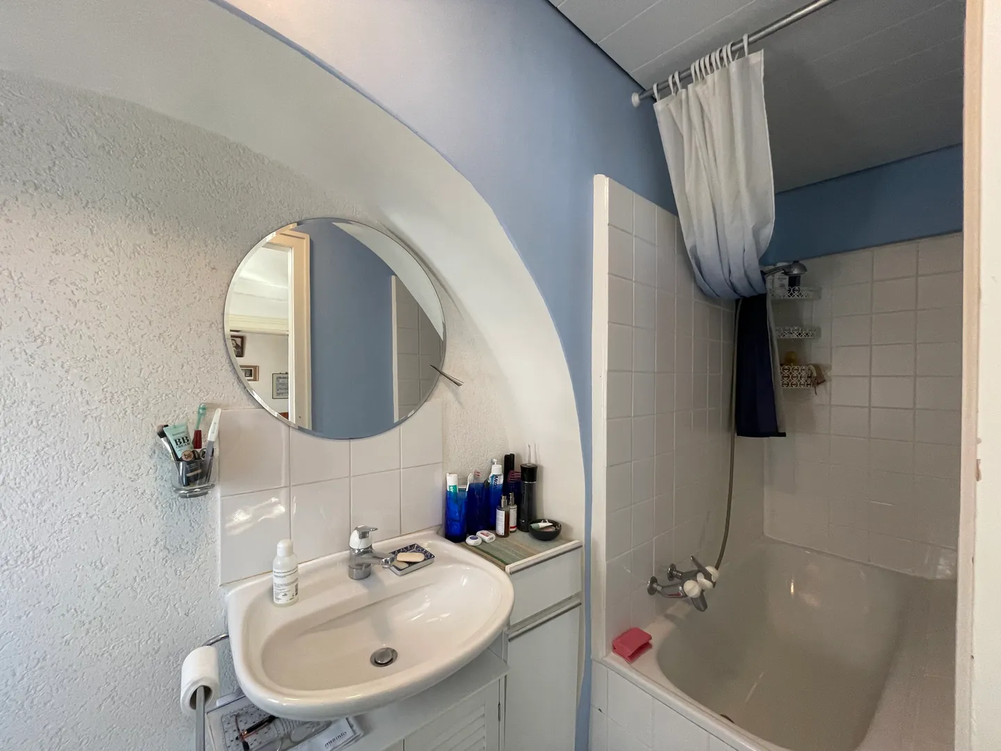 Charming 3.5-room apartment of 85 m² with wood-burning stove — Attractive price - Photo 7 of 13