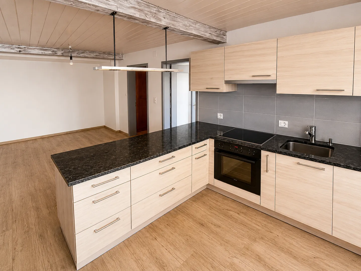Spacieux appartement de 4.5 pièces avec vue sur le Château   Porrentruy - Photo 3 sur 12