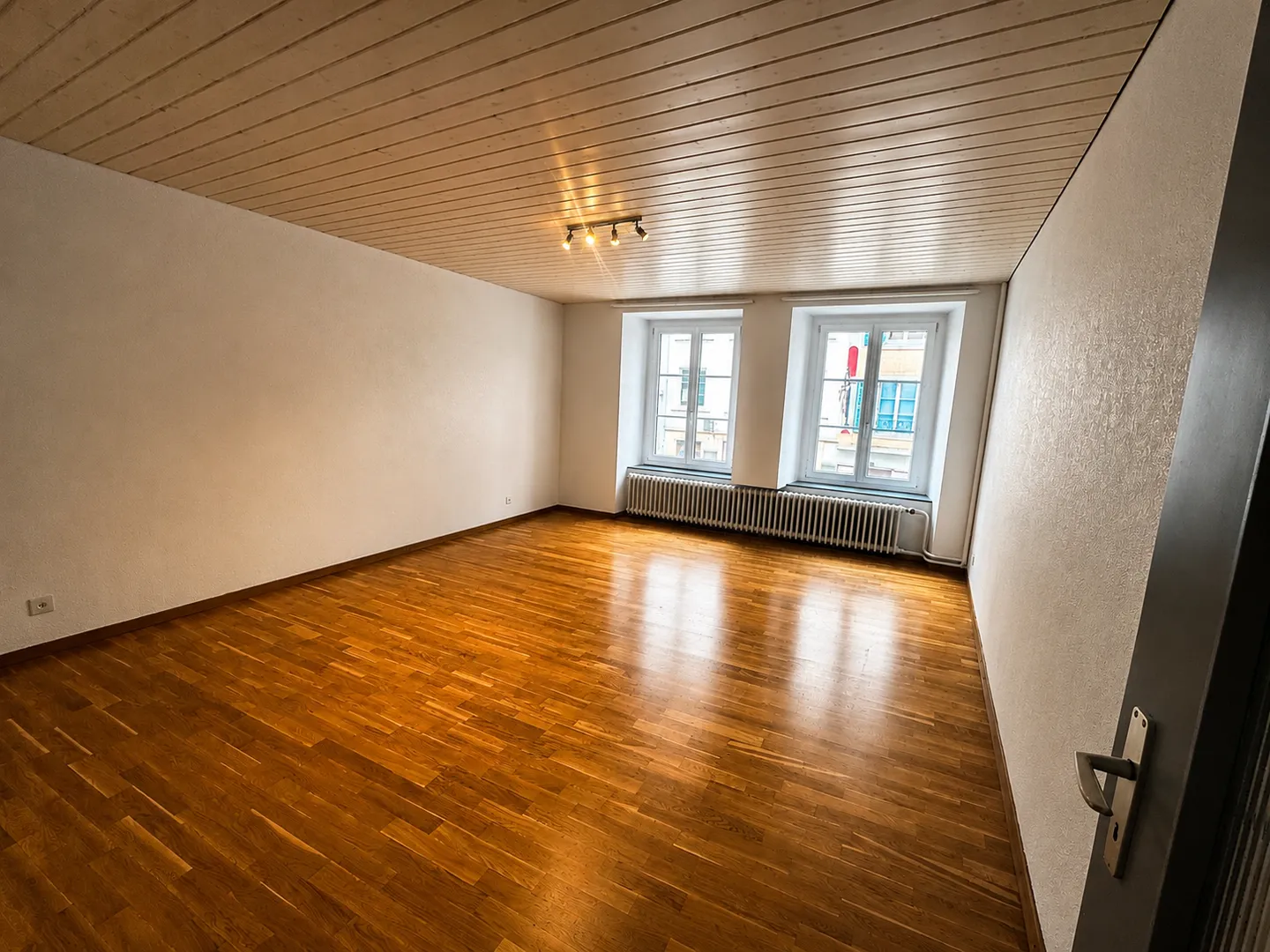 Spacieux appartement de 4.5 pièces avec vue sur le Château   Porrentruy - Photo 6 sur 12