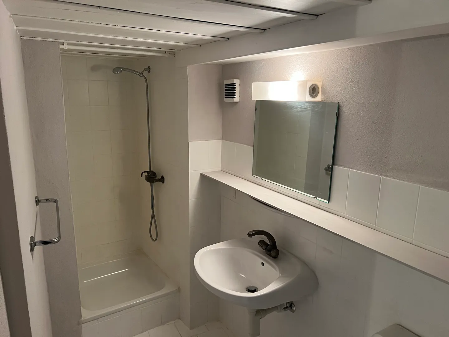 Charming studio in the heart of Porrentruy - Photo 3 of 10