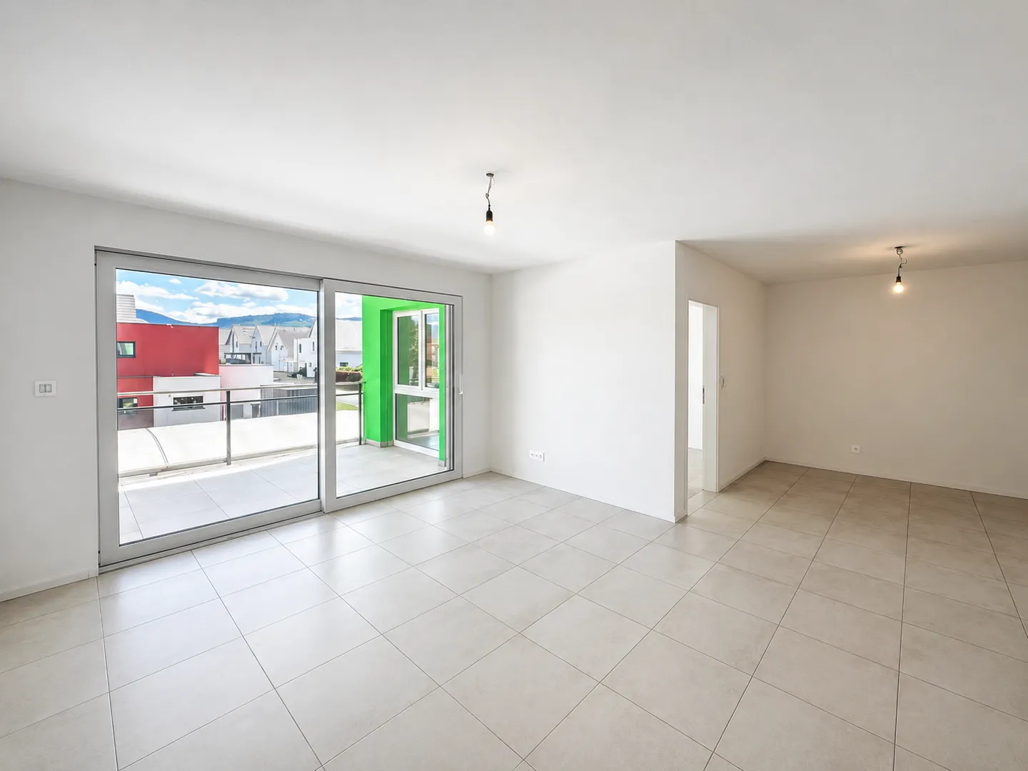 Modernes und helles Apartment mit Balkon in Alle - Foto 8 von 13