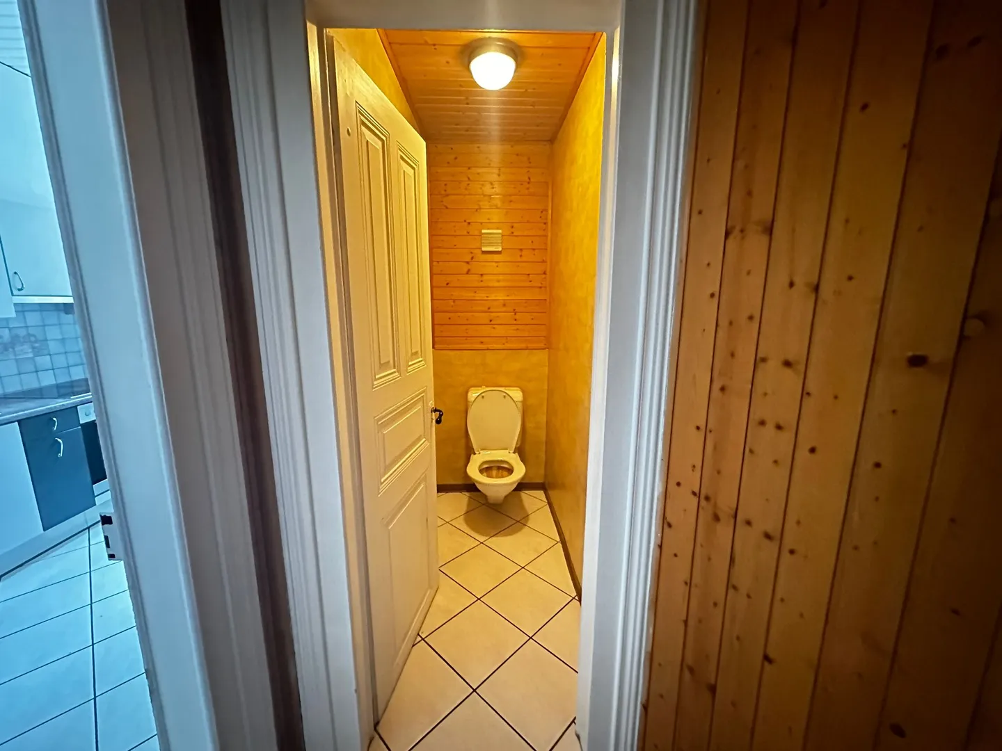 Bright and spacious 4.5 rooms in the heart of Porrentruy - 2nd floor - Photo 11 of 13