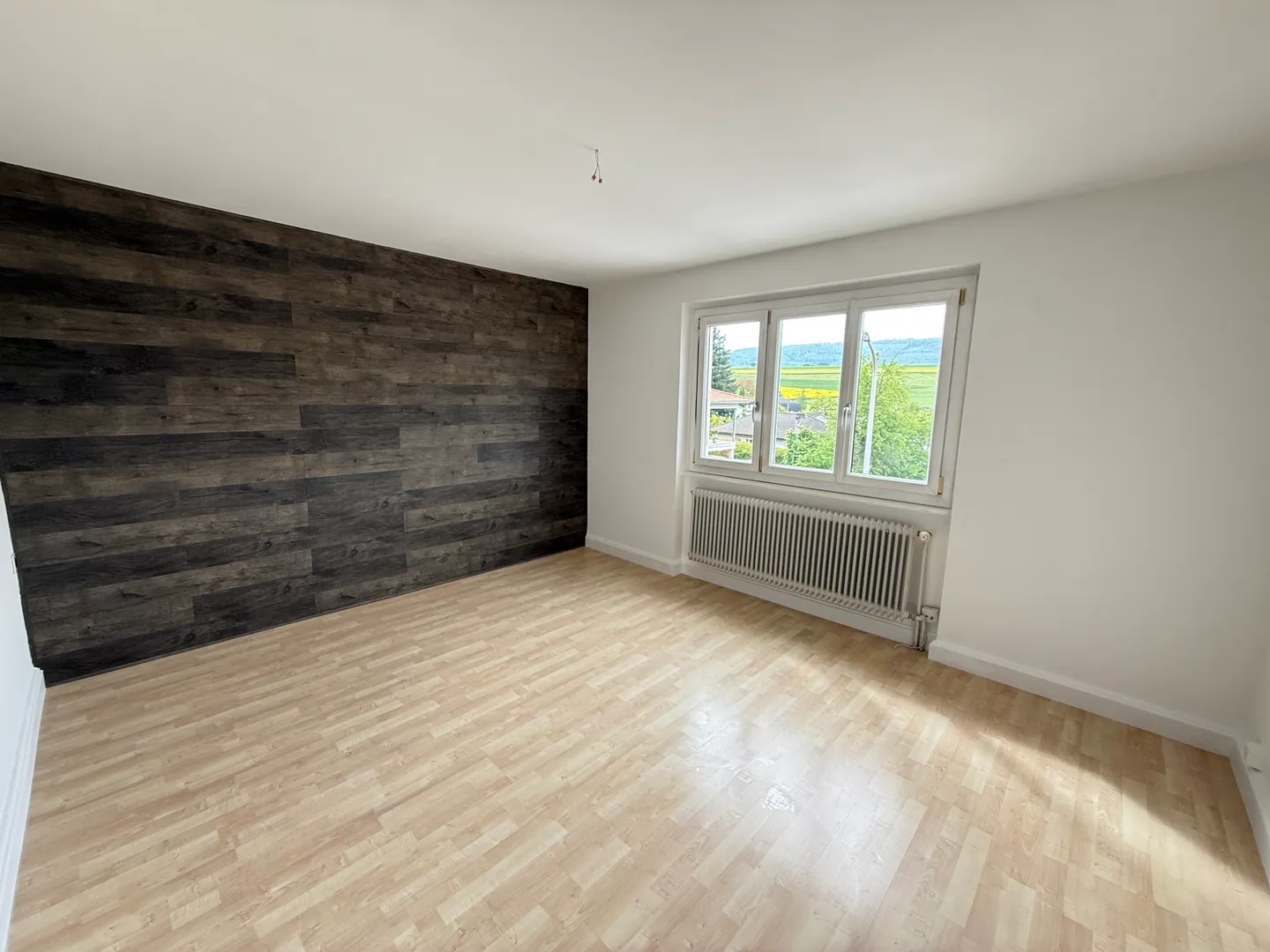 Casa indipendente di 4,5 locali con soppalco e piacevole spazio esterno Fontenais (JU) - Foto 8 di 13