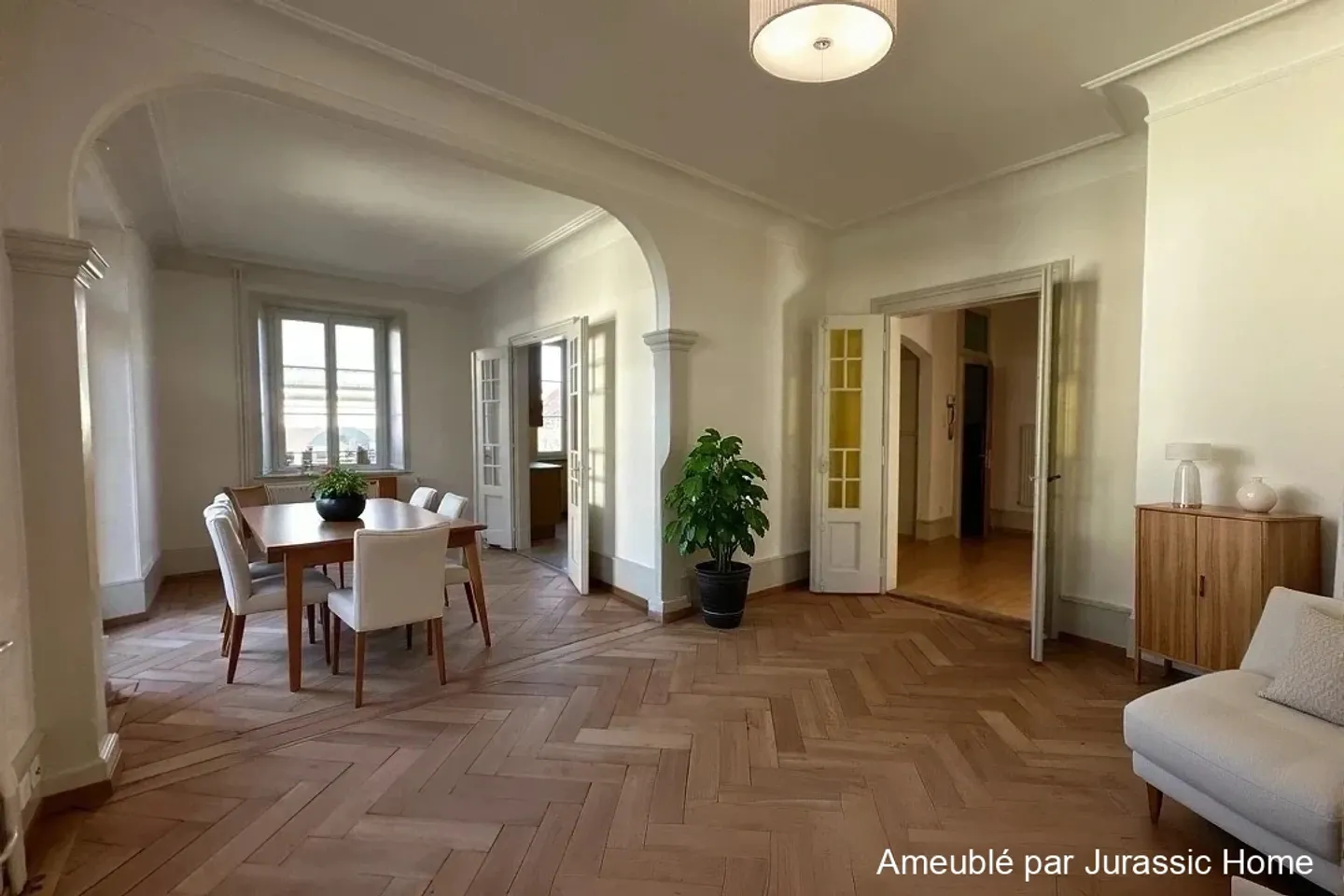 Incantevole appartamento 3,5 locali con balcone 1° piano - Foto 1 di 13