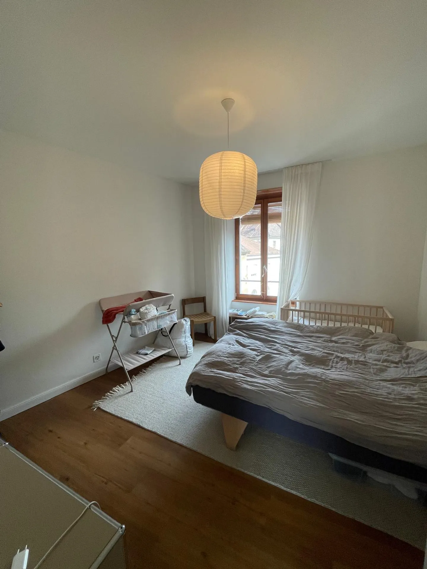 Character apartment of 2.5 rooms in a renovated historic building - Photo 10 of 12