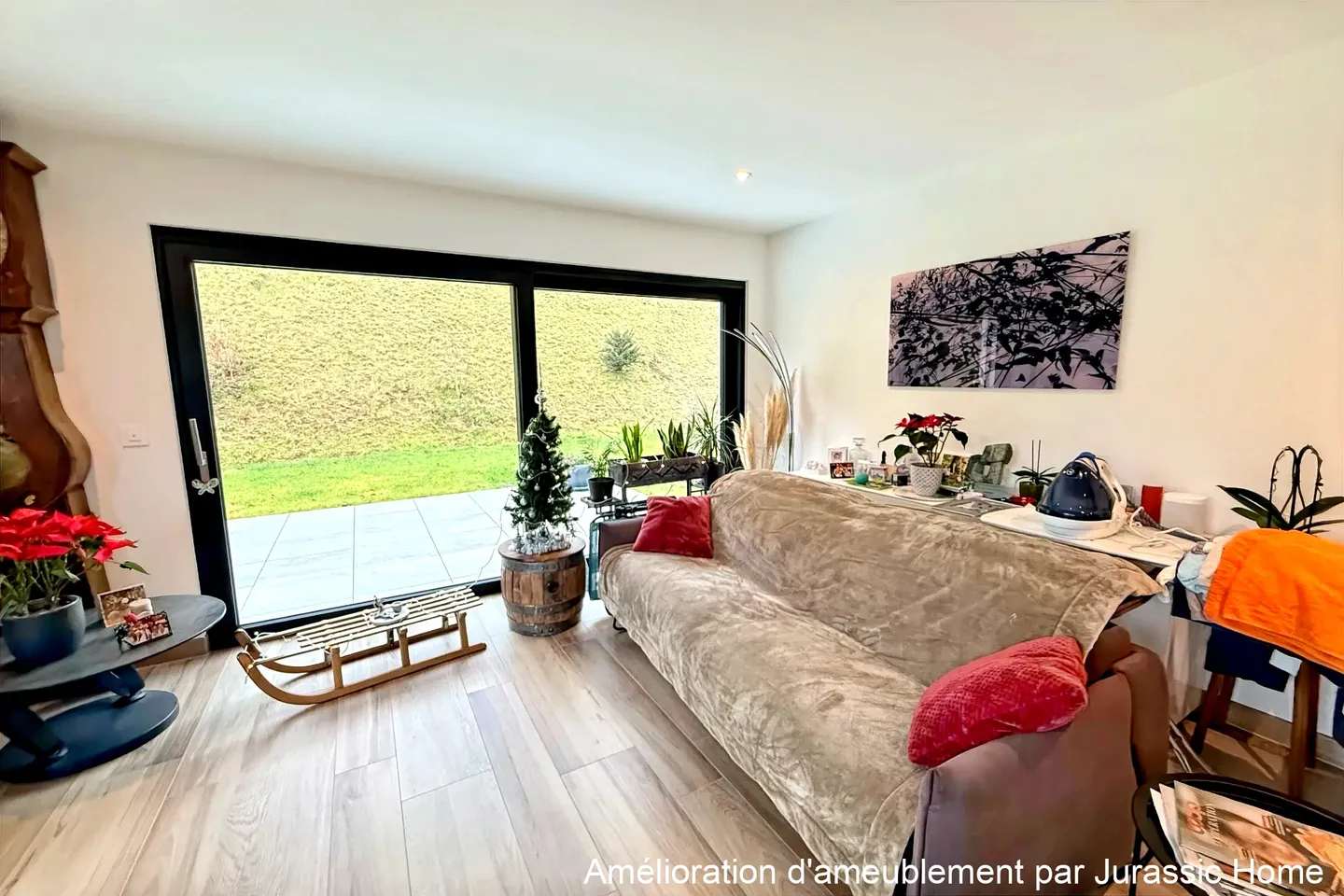 Unique High-Standard Apartment in the New Oiselier District - Photo 2 of 13