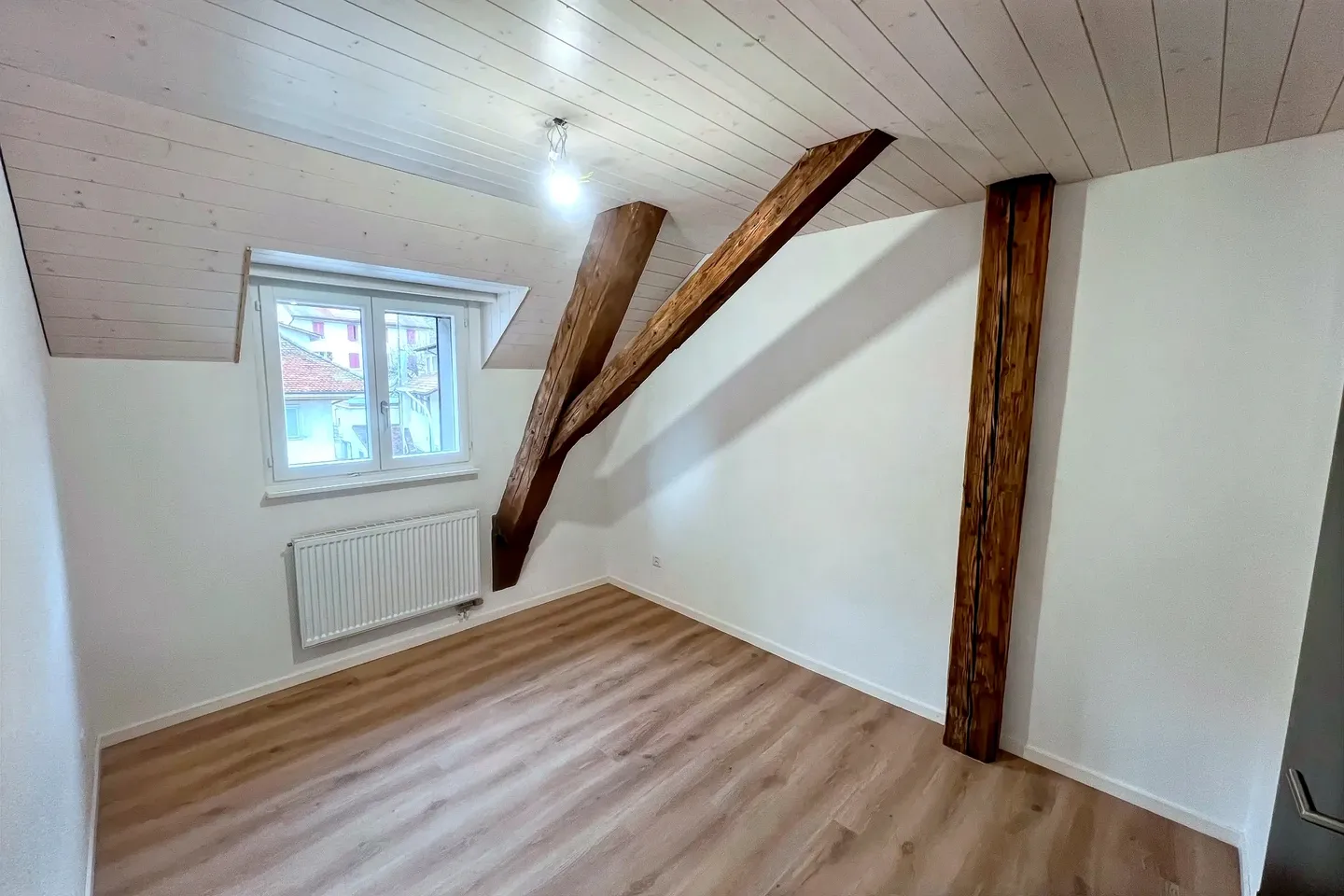 Leben Sie im Herzen von Moutier in einer wunderschönen Wohnung - Foto 5 von 9